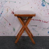 upholstered-foldable-stool-1