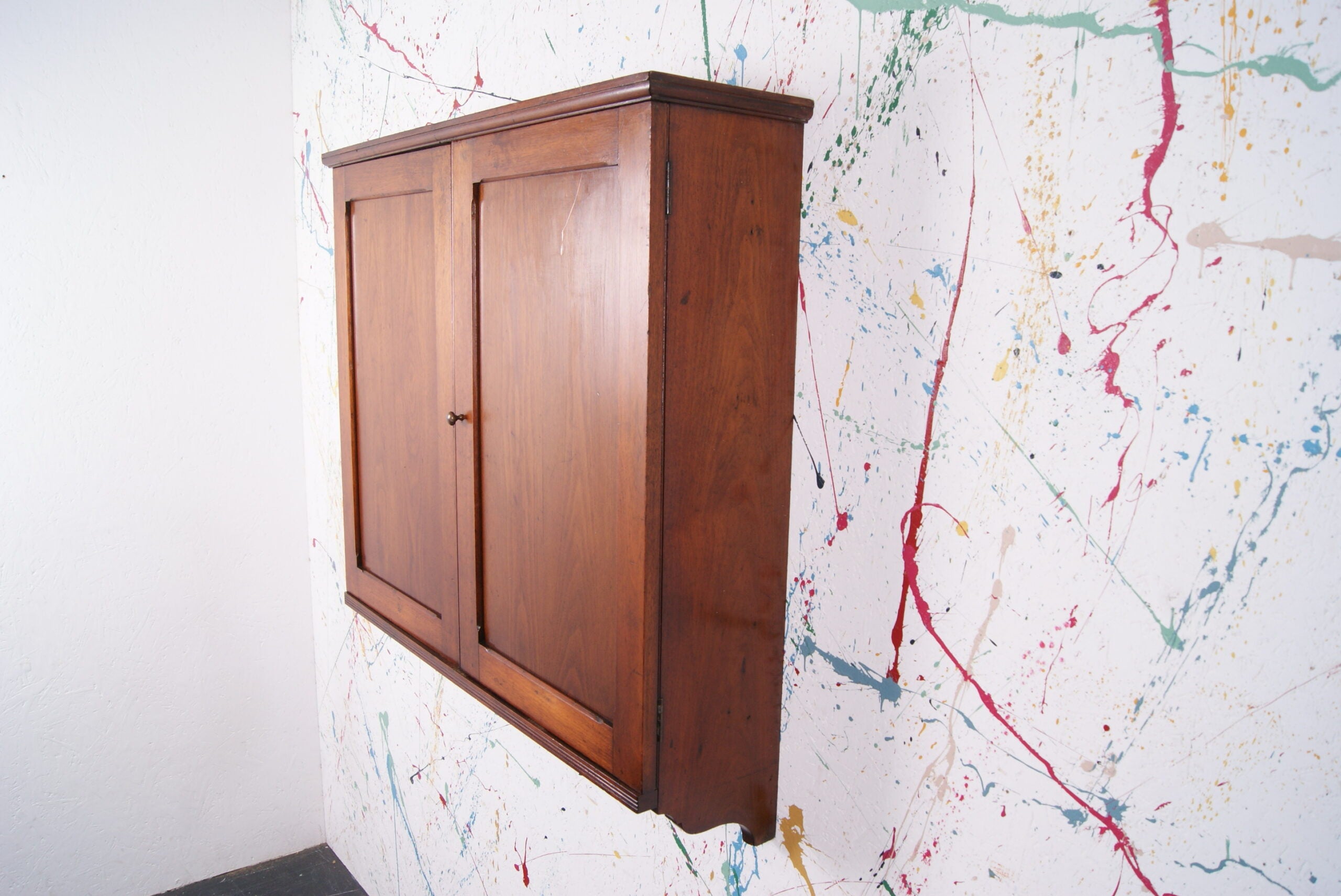 wall-cabinet-3
