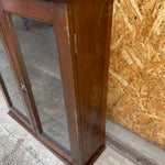 wall-glass-cabinet-10