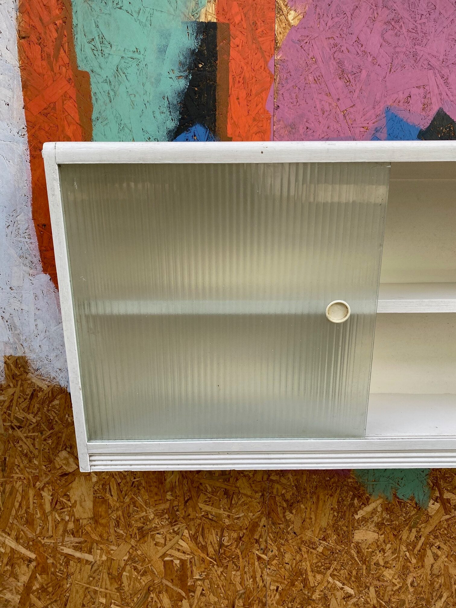 wall-glass-cabinet-23