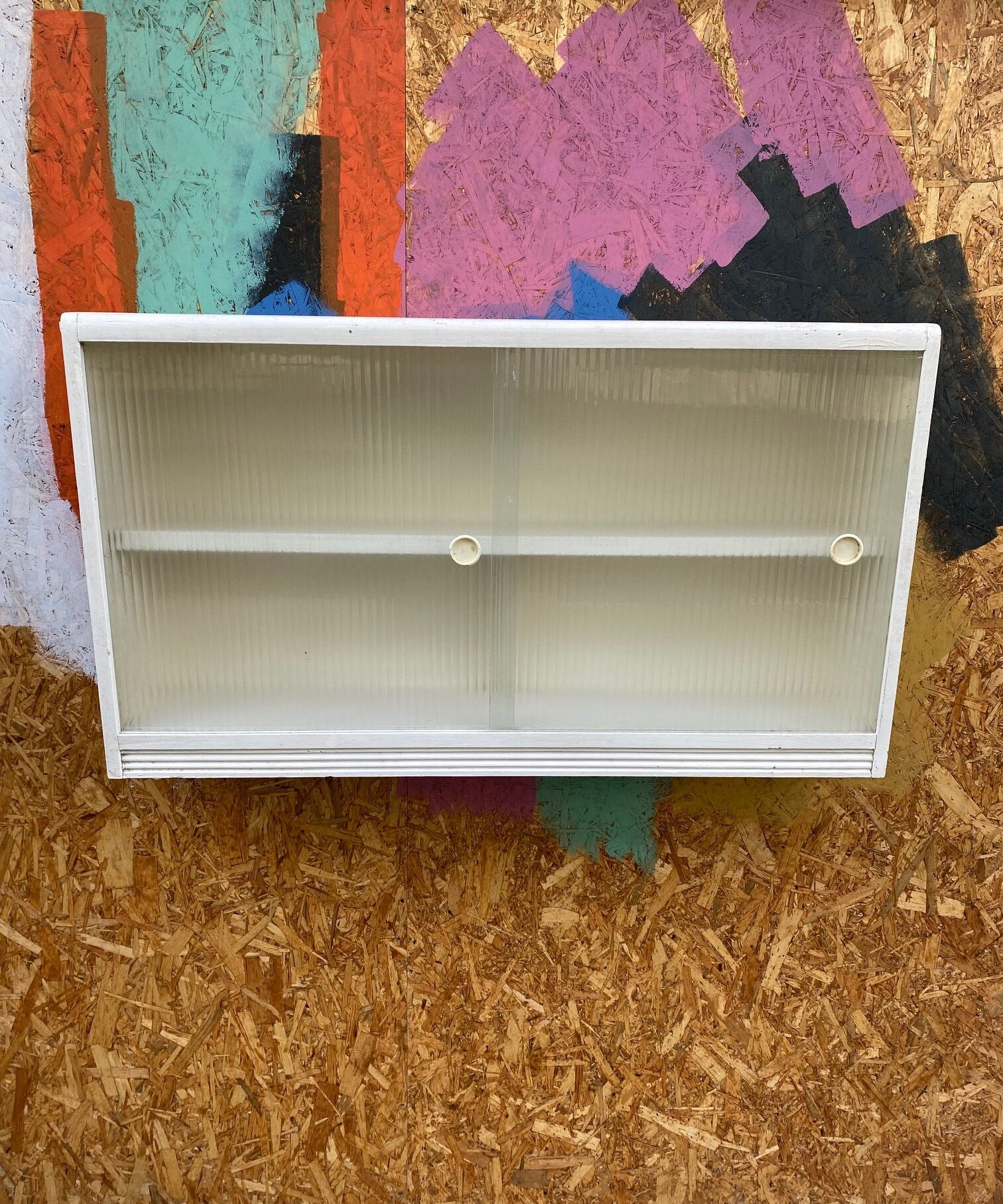 wall-glass-cabinet-24