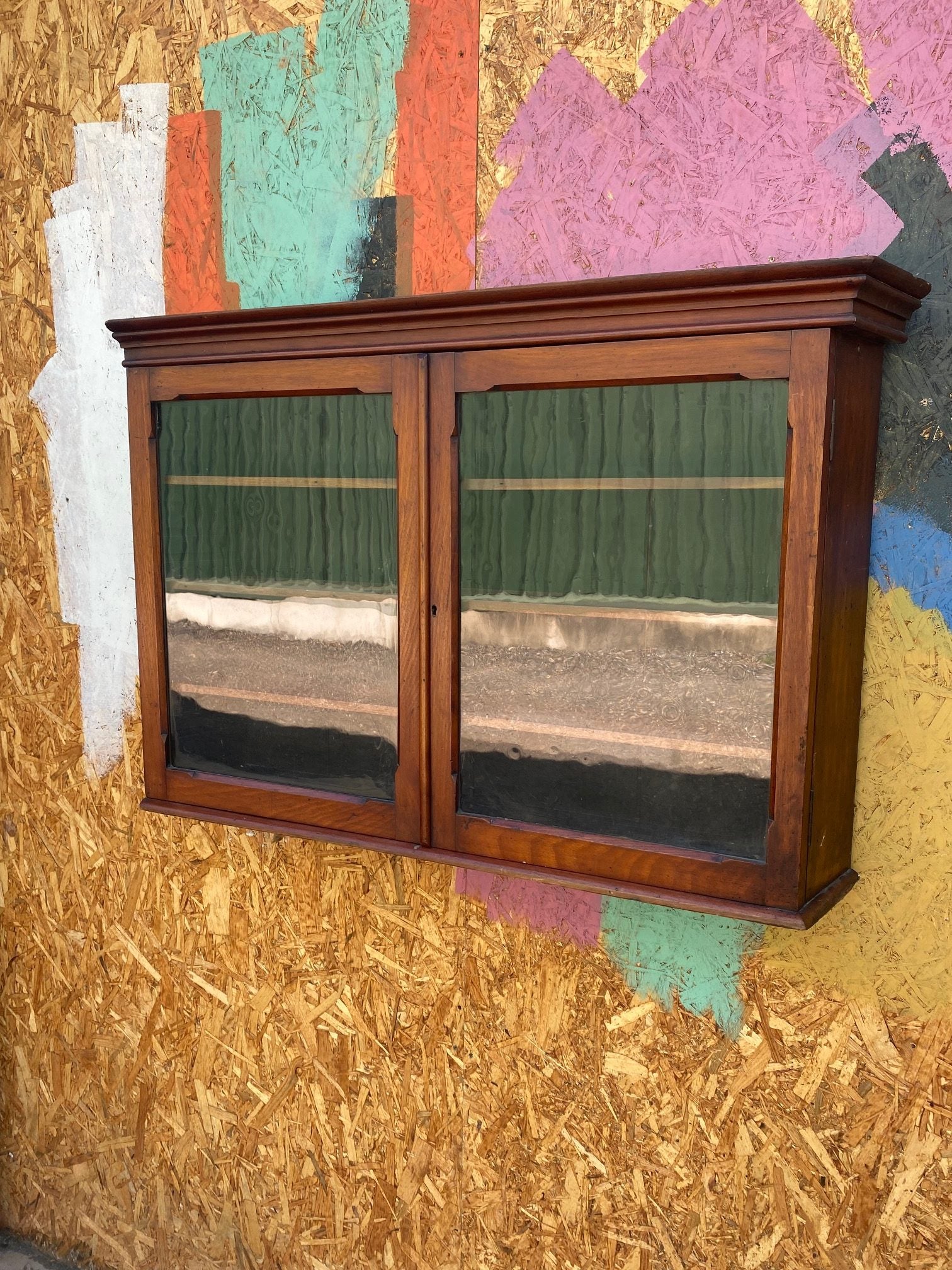wall-glass-cabinet-43