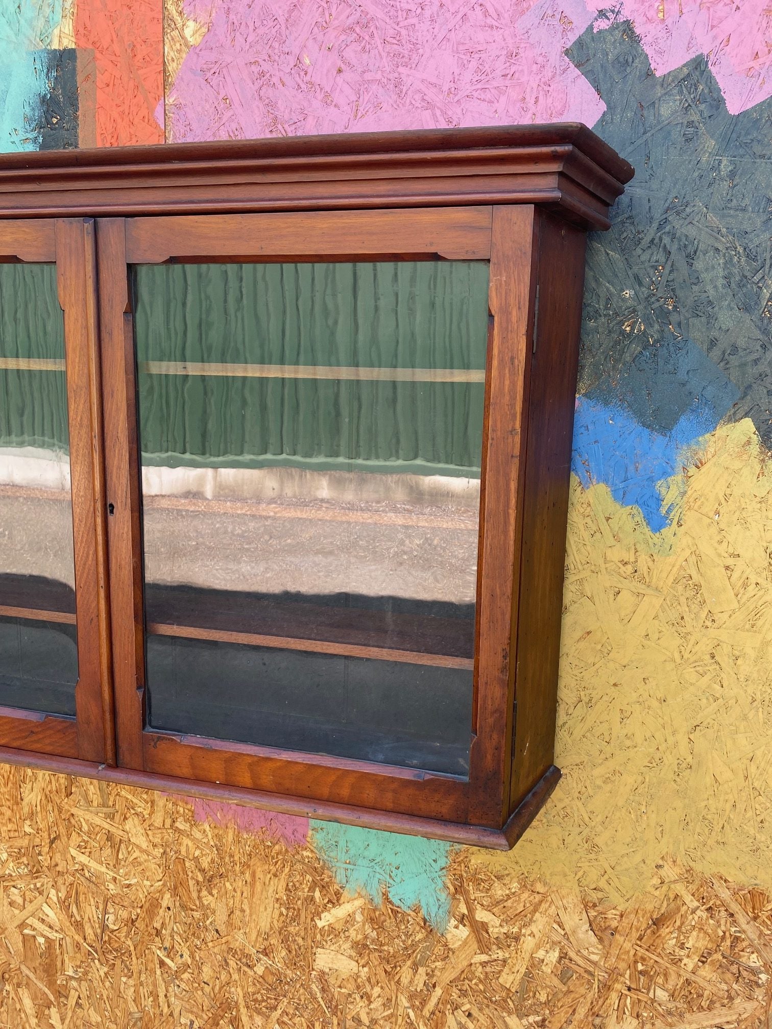 wall-glass-cabinet-46