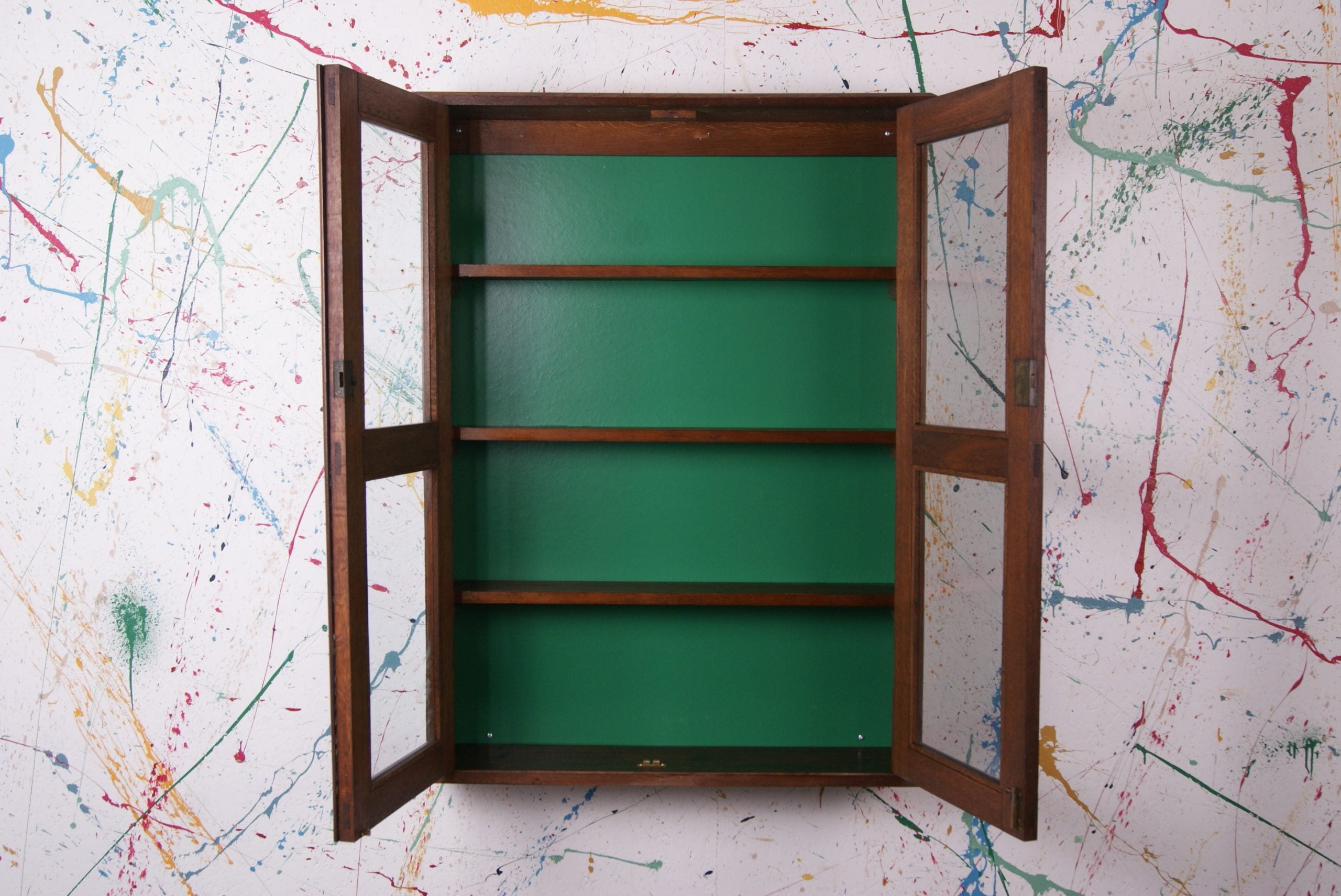 wall-glass-cabinet-8