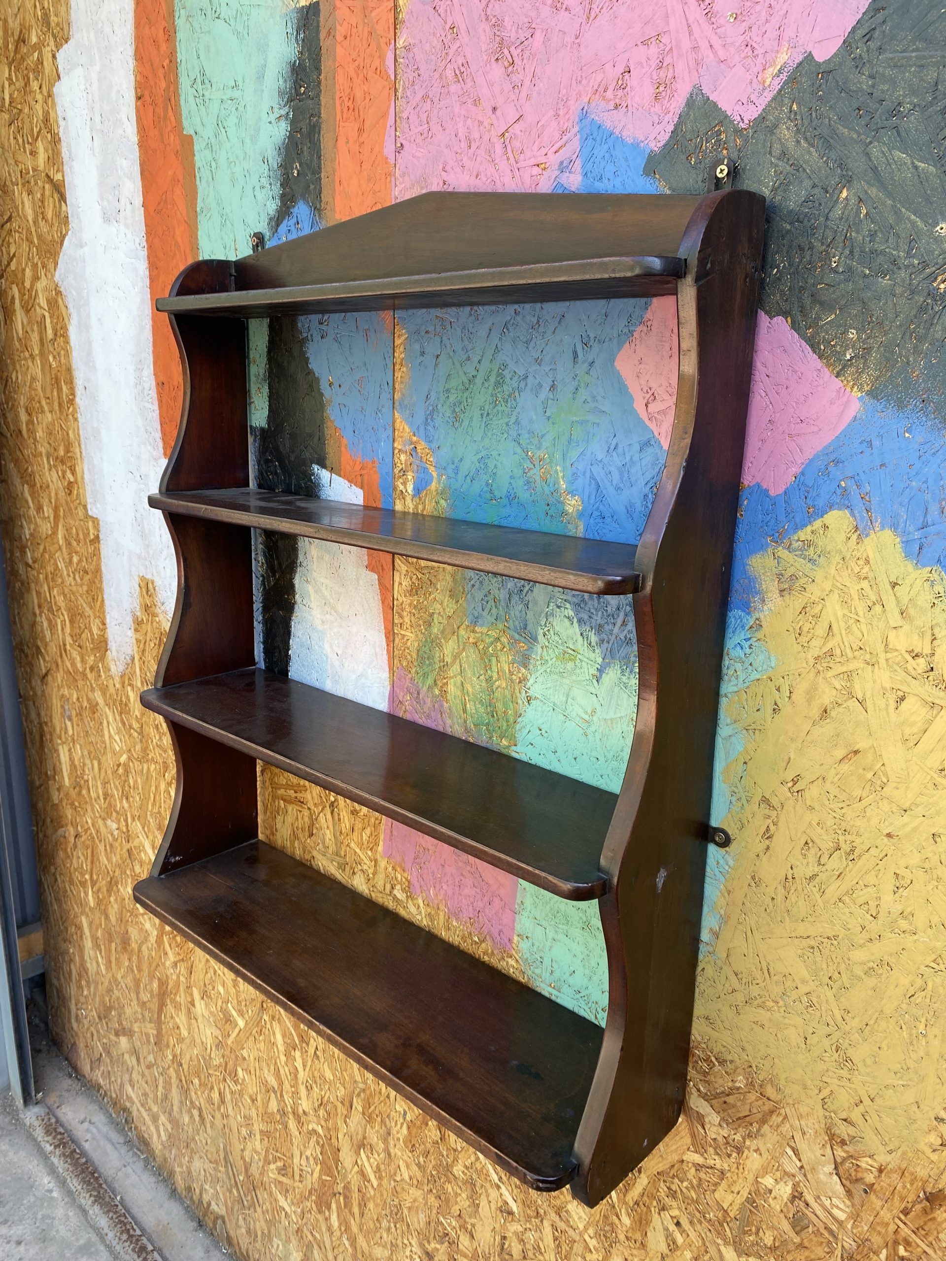 wall-shelving-unit-2