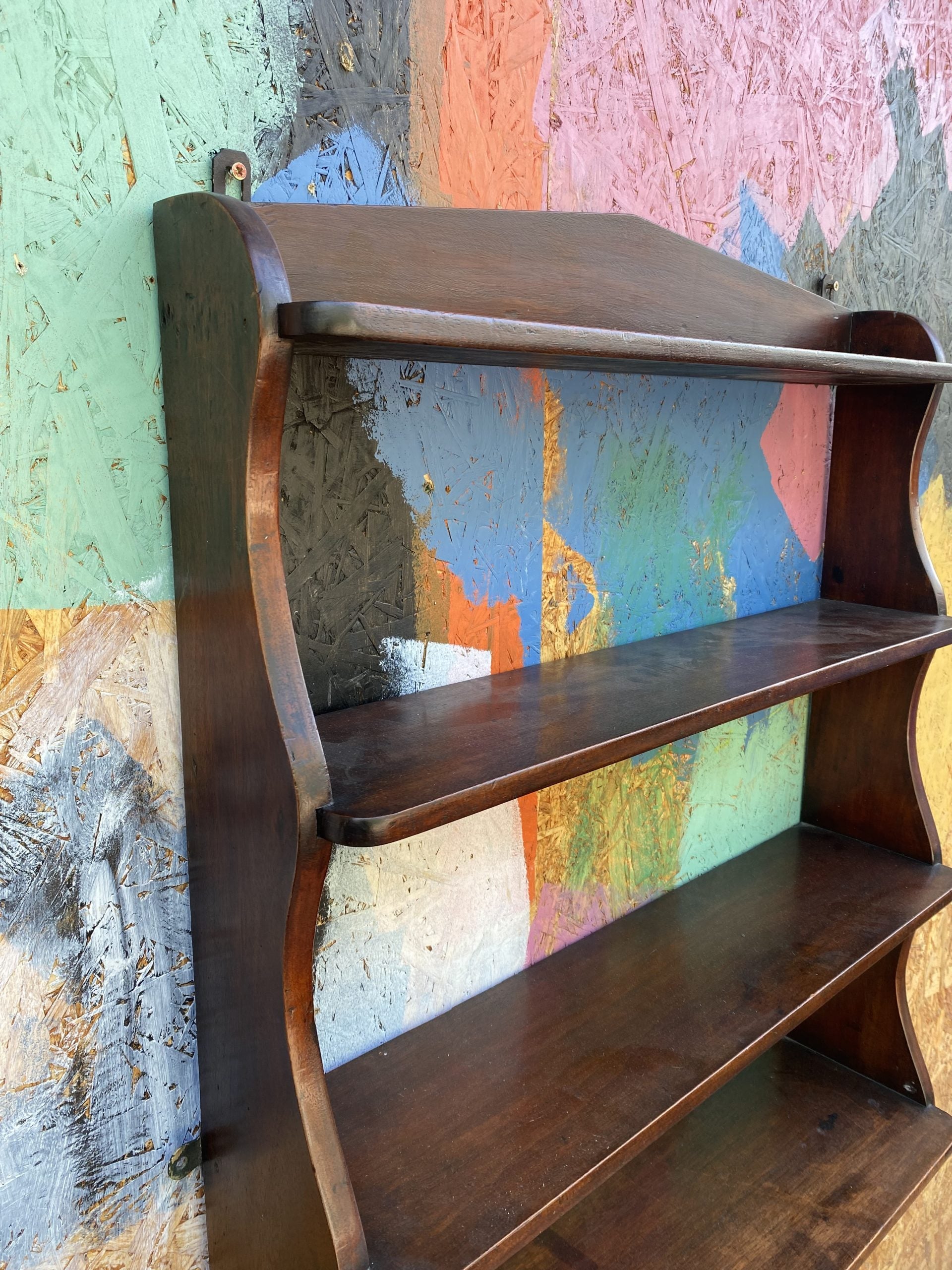 wall-shelving-unit-3
