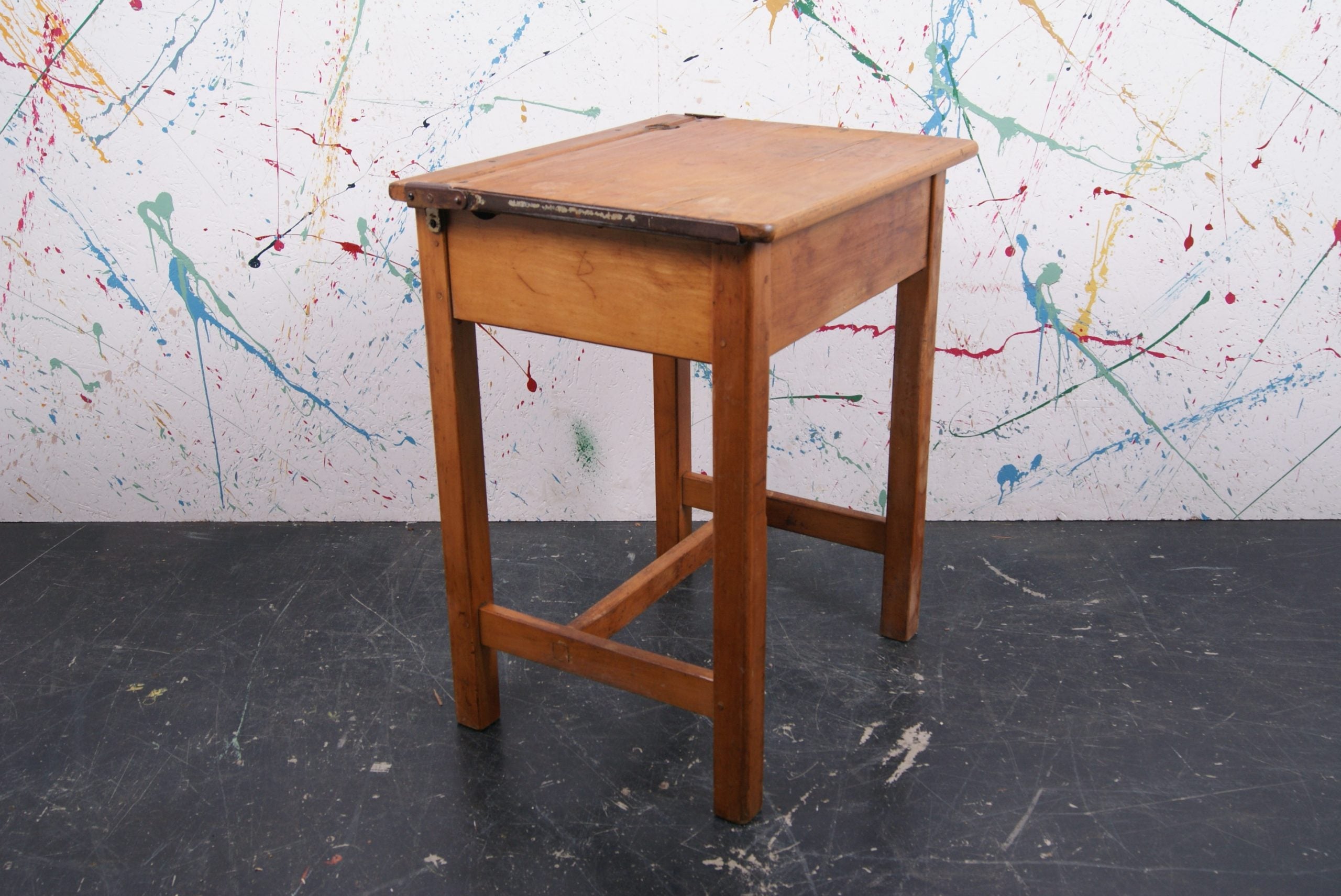 whirlybird-single-school-desk-4