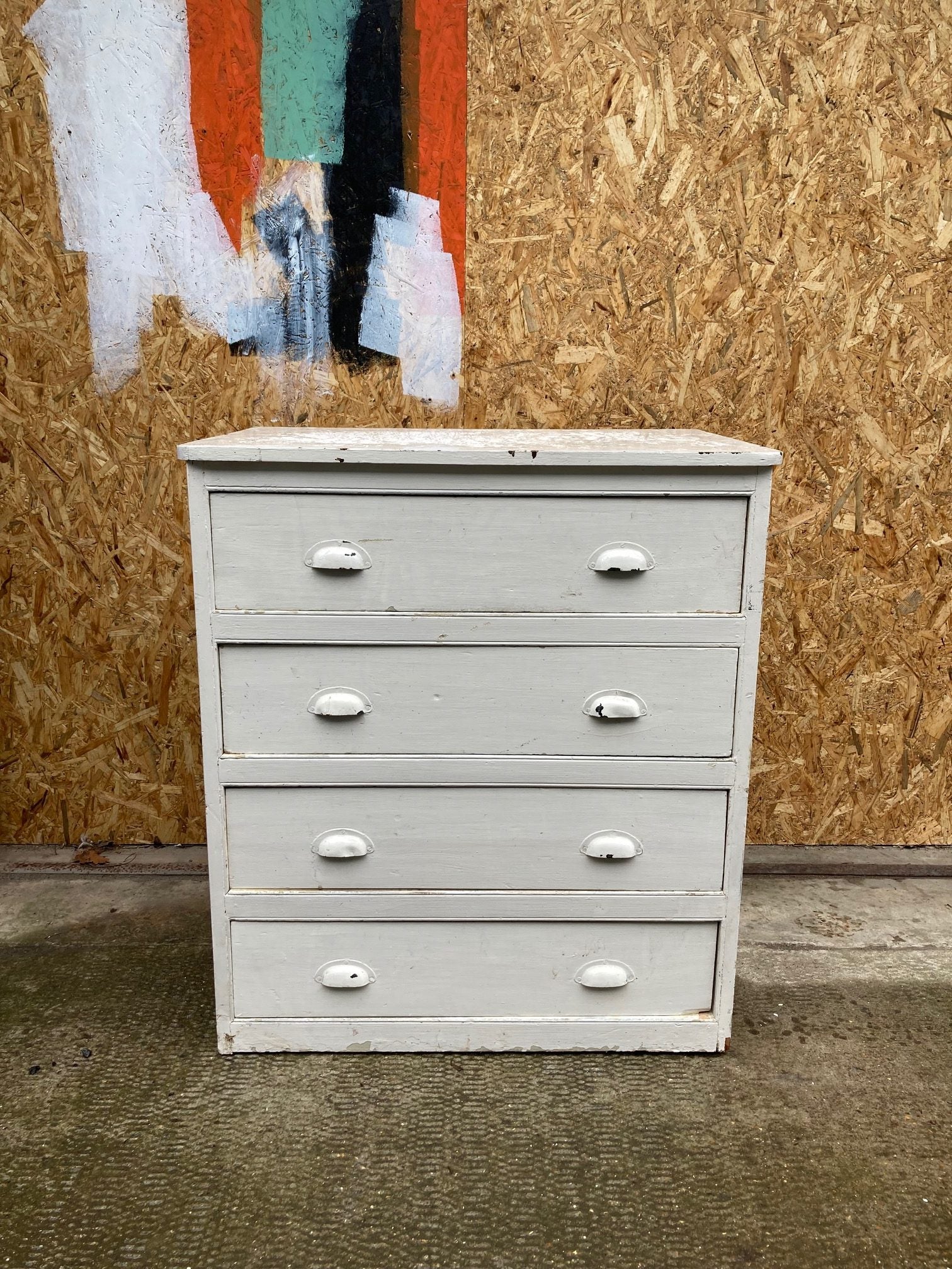 white-chest-of-drawers-1