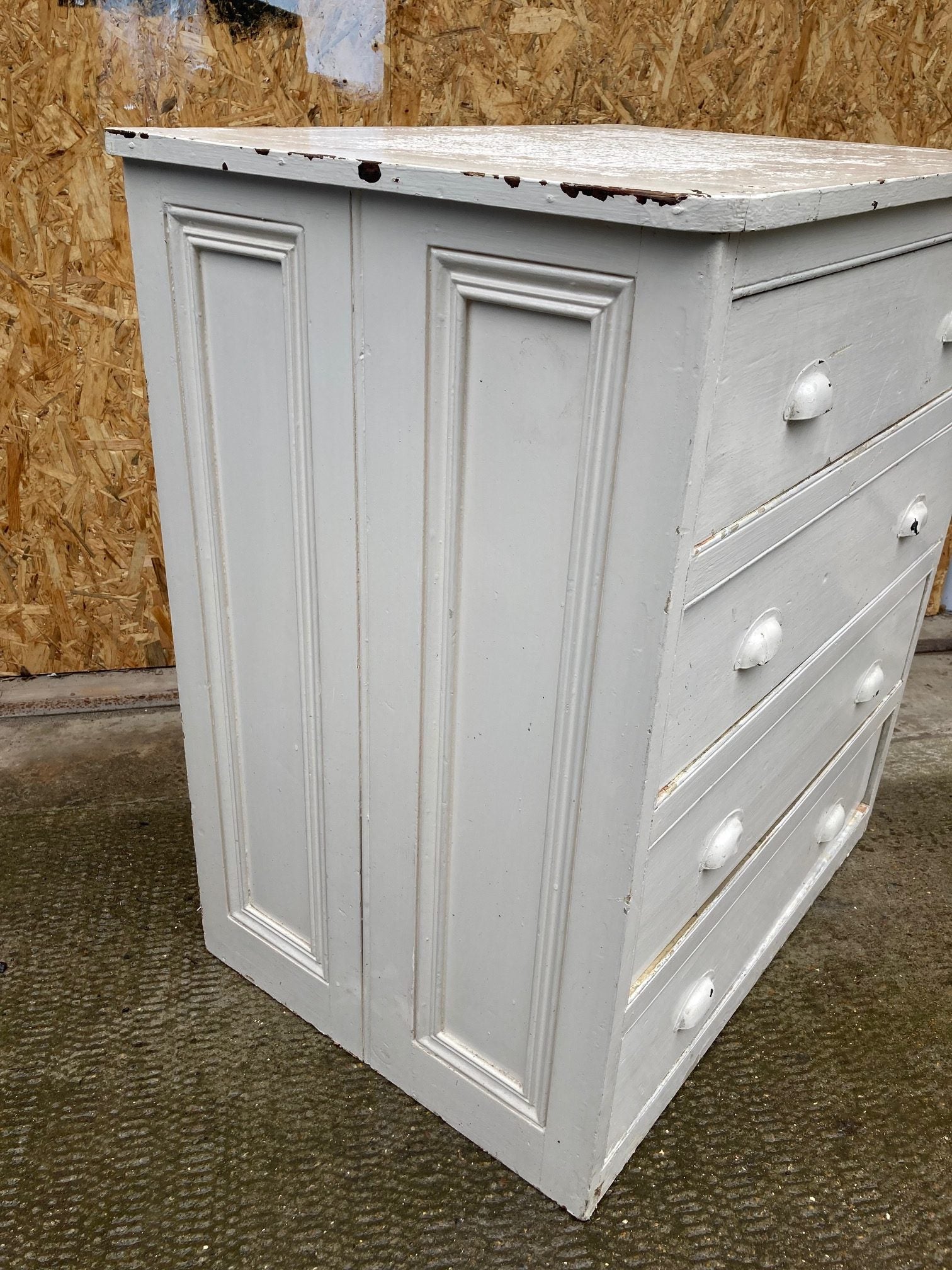 white-chest-of-drawers-5