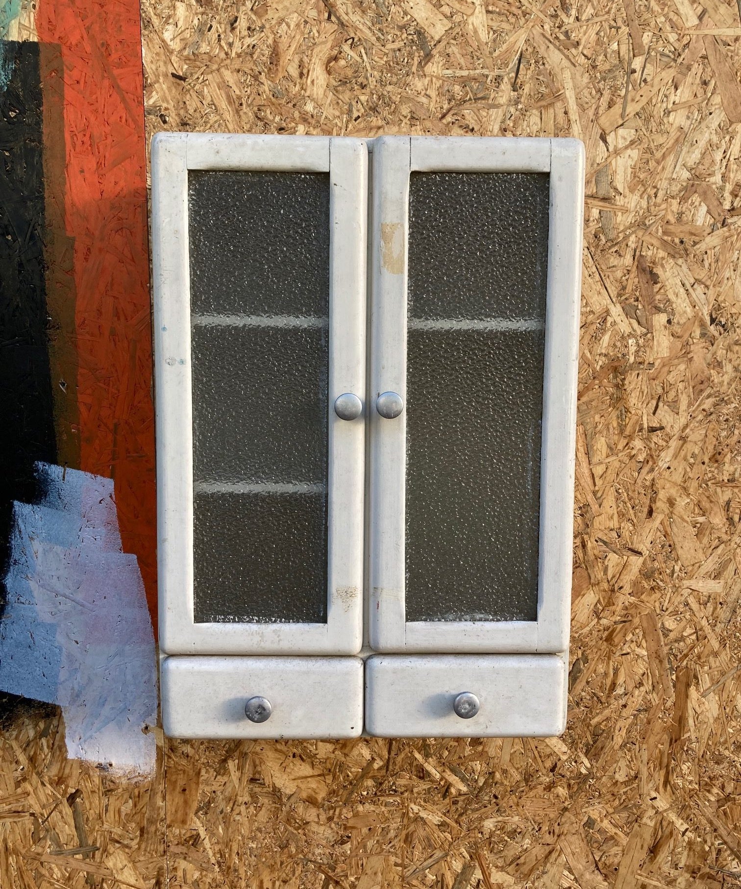 white-frosted-cabinet-1