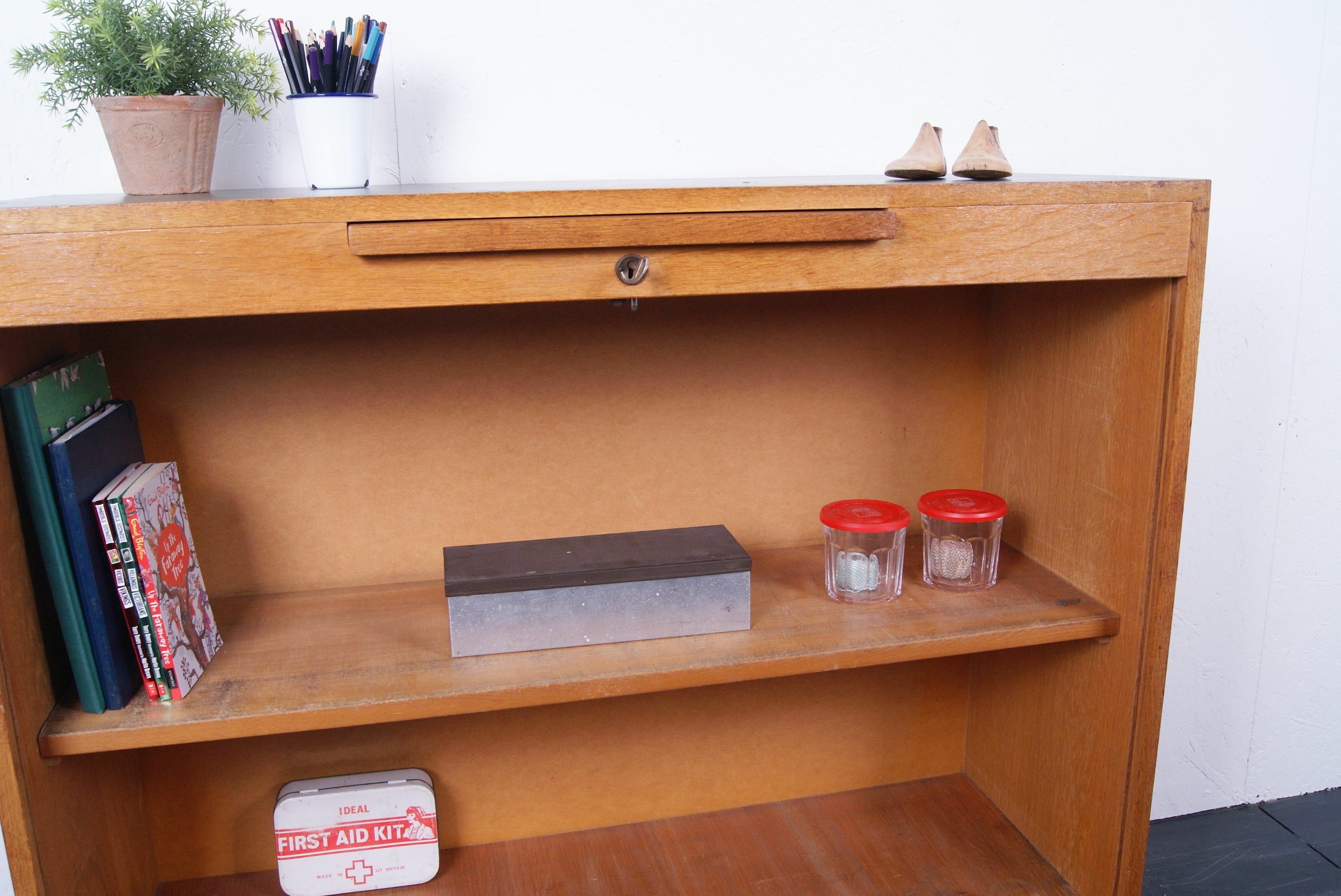 wide-tambour-cabinet-6