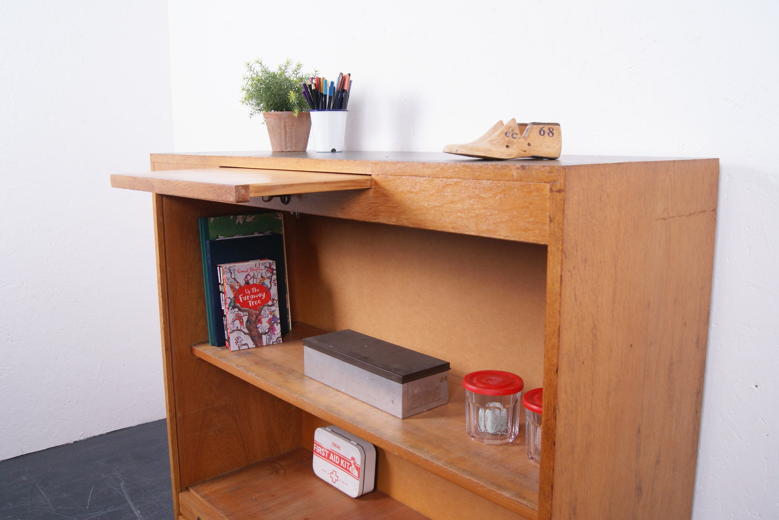 wide-tambour-cabinet-7
