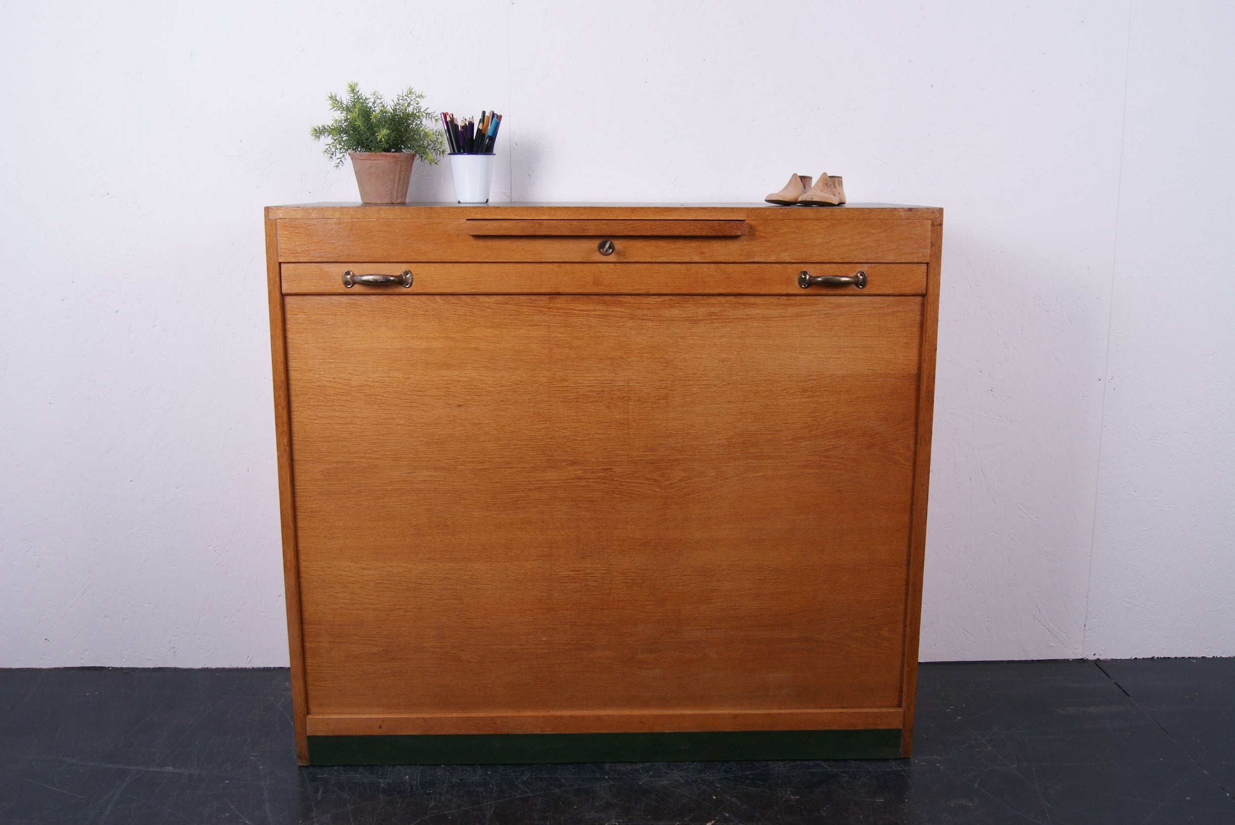 wide-tambour-cabinet-8