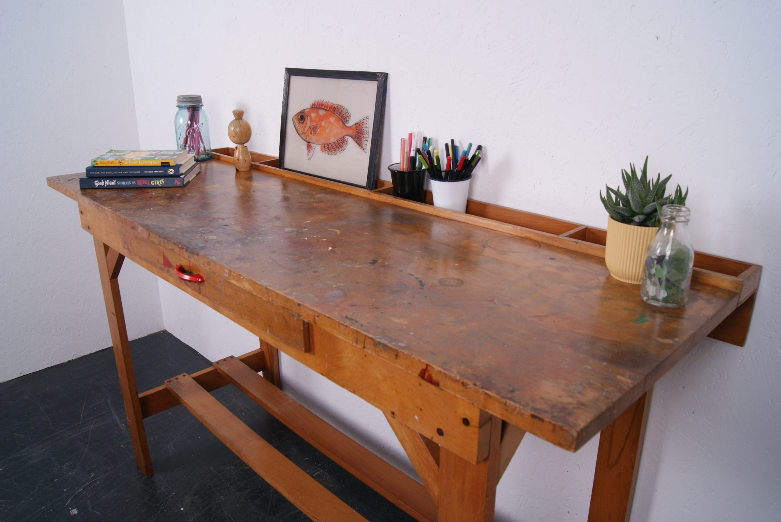 wooden-art-desk-6-scaled.