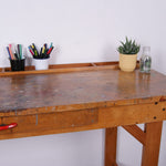 wooden-art-desk-7
