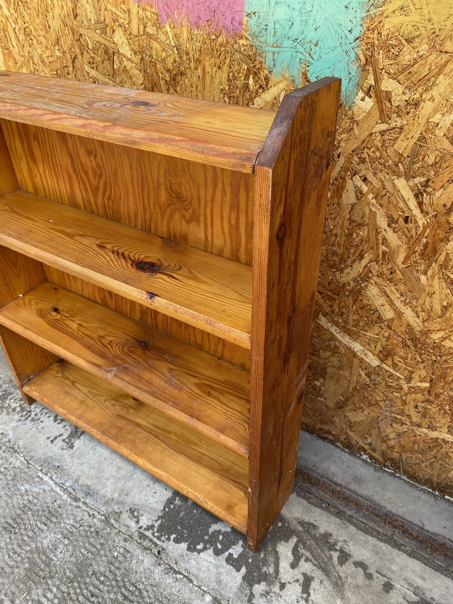 wooden-bookcase-31