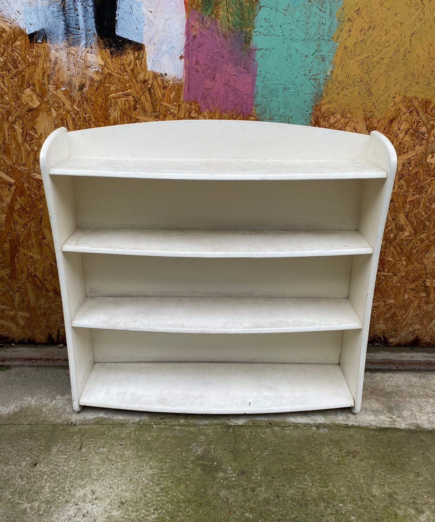 wooden-bookshelf-4