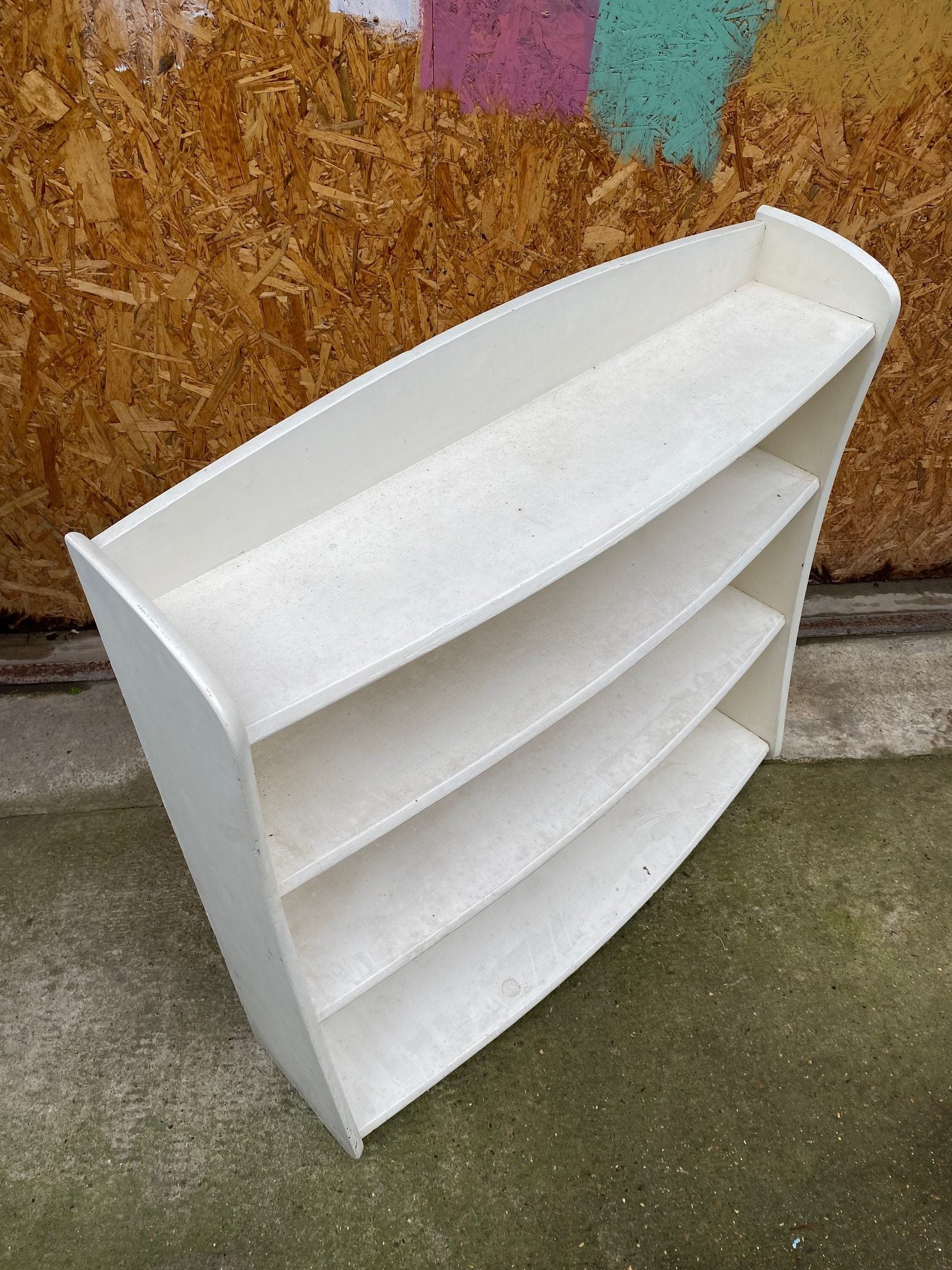 wooden-bookshelf-7