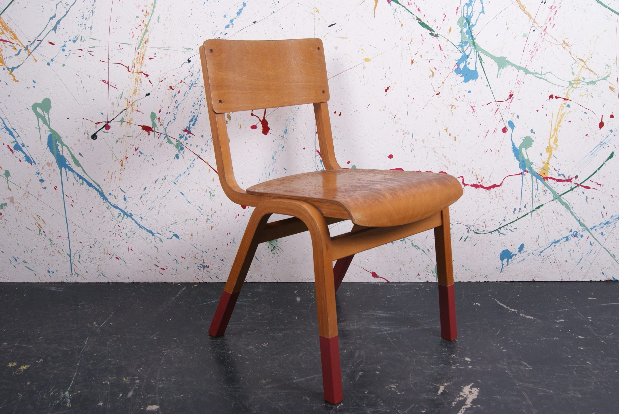 wooden-chair-eating-room-red-3
