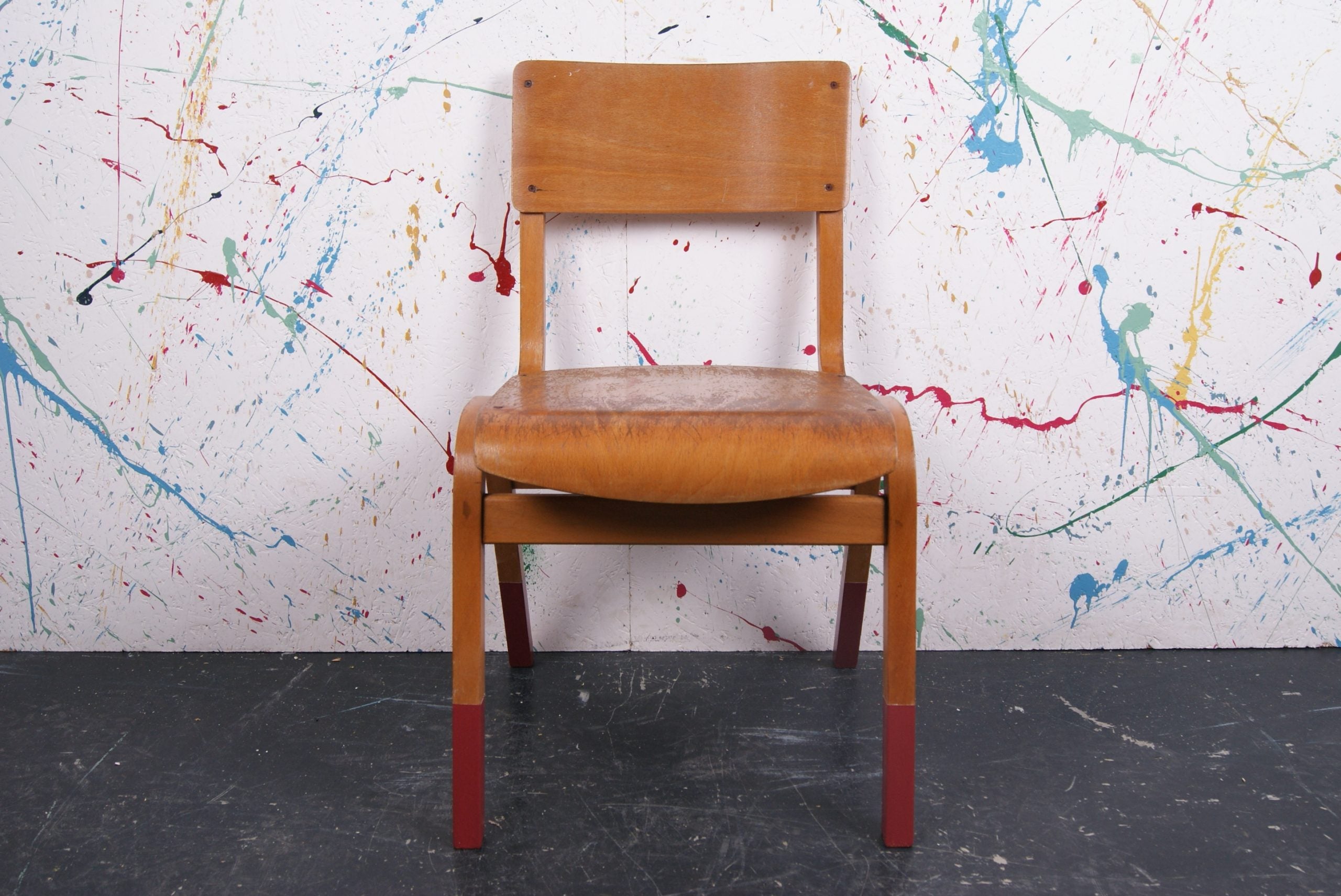 wooden-chair-eting-room-red-1
