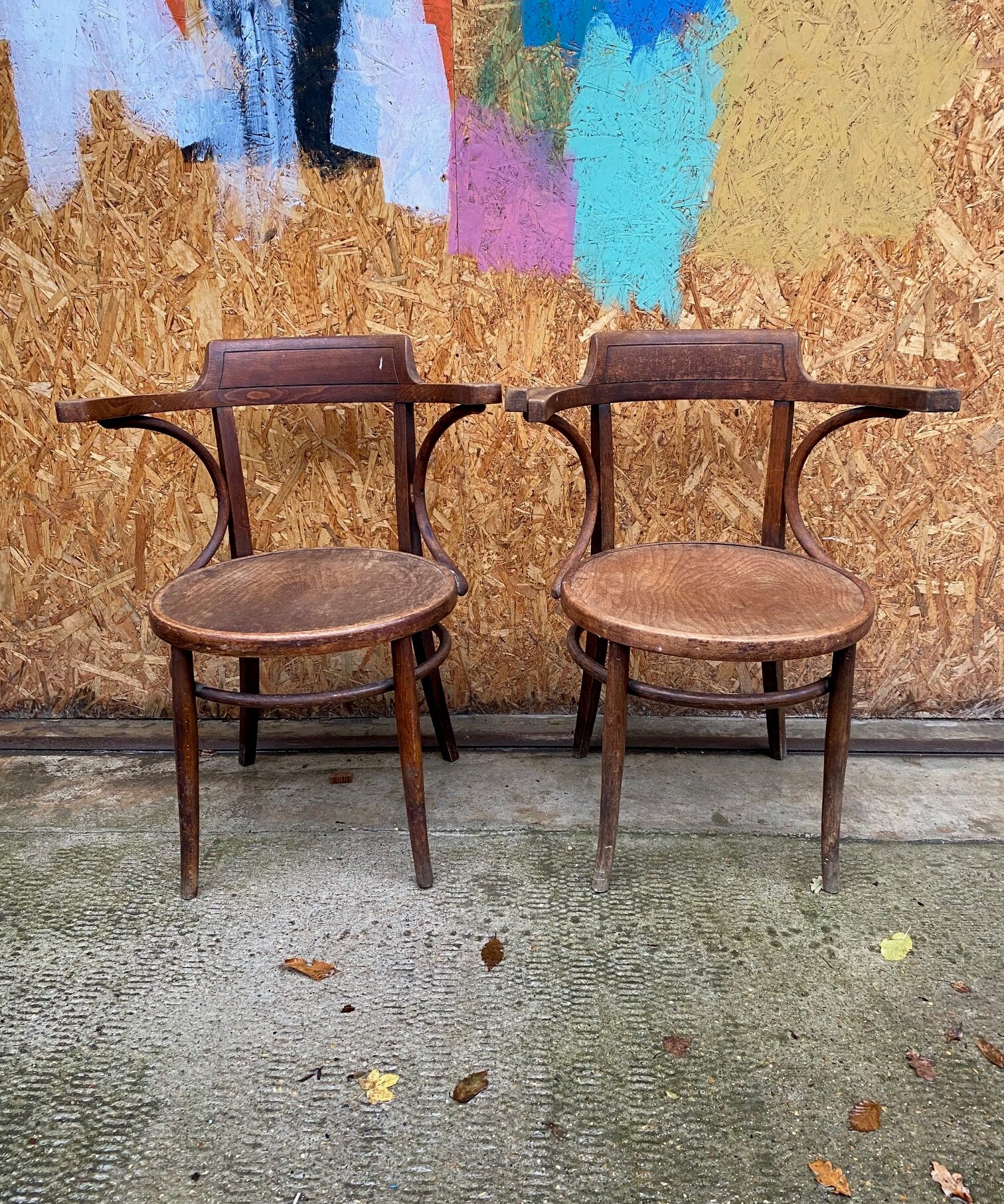 wooden-chairs-1