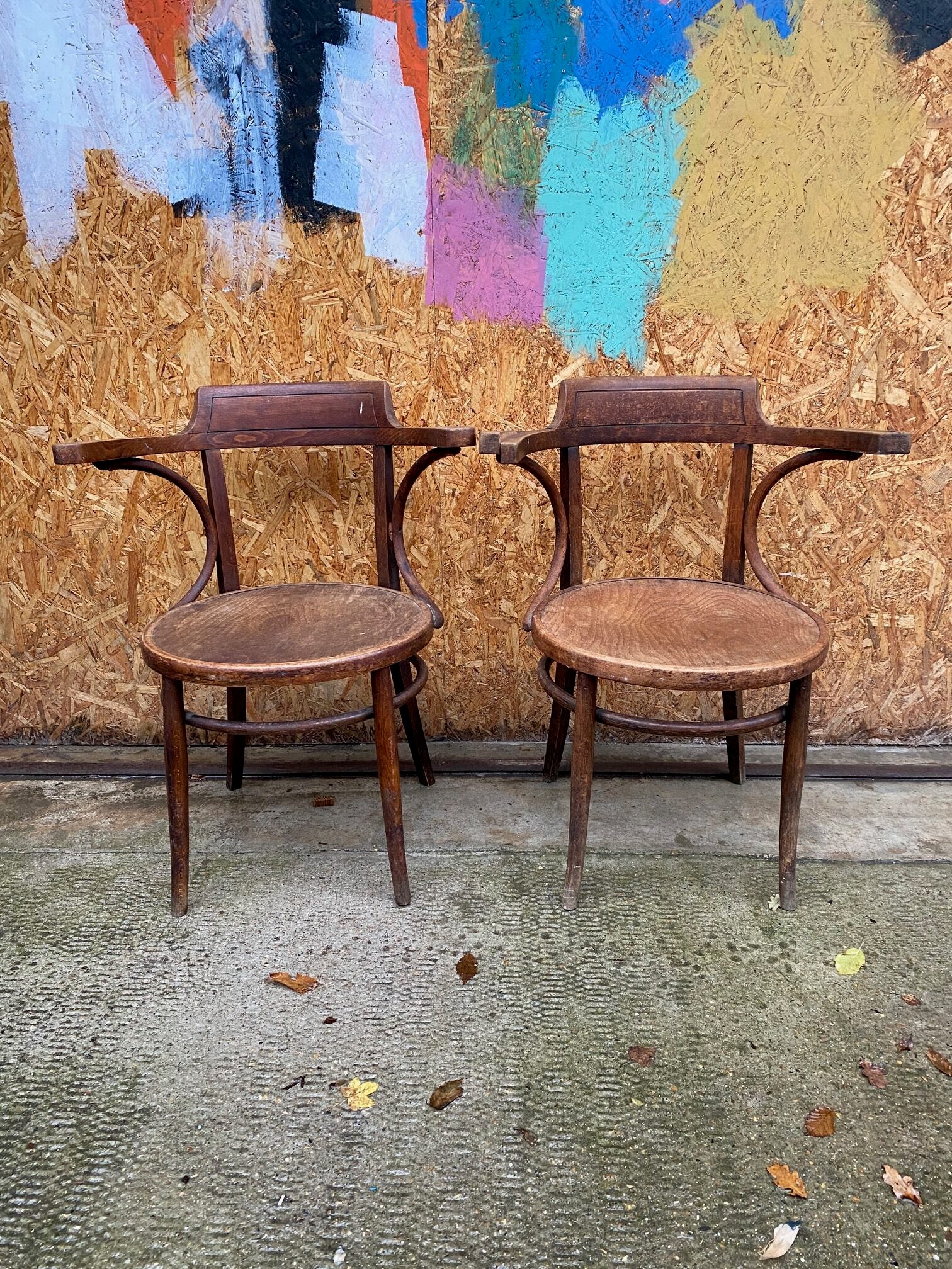 wooden-chairs-1