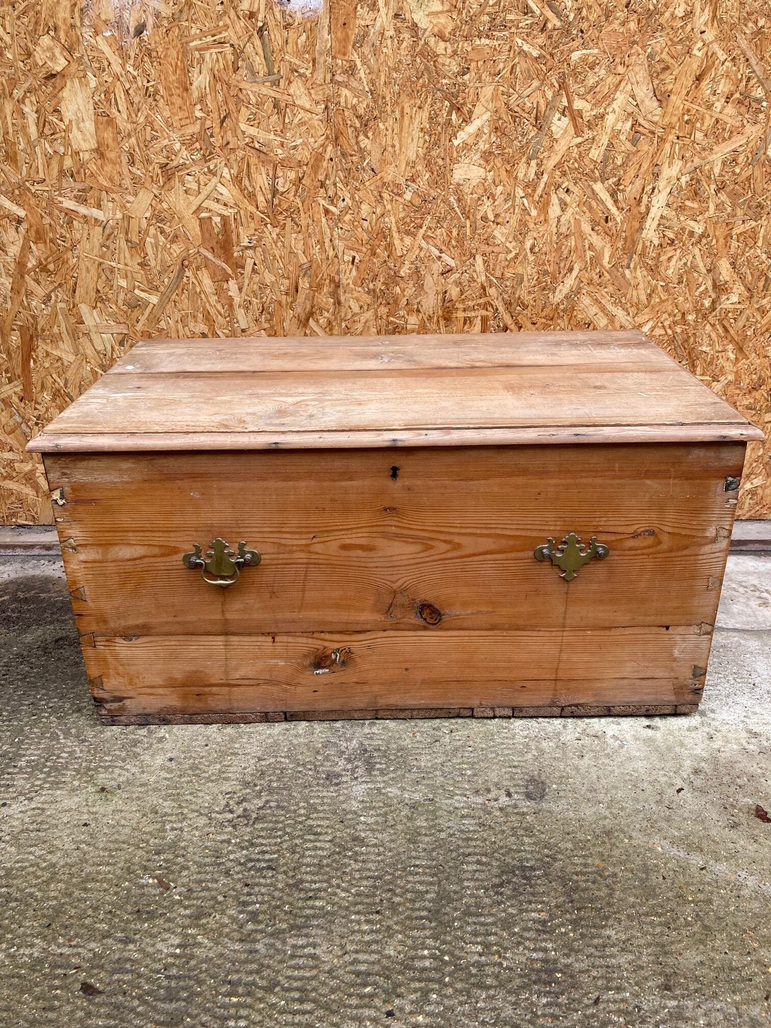 wooden-chest-1