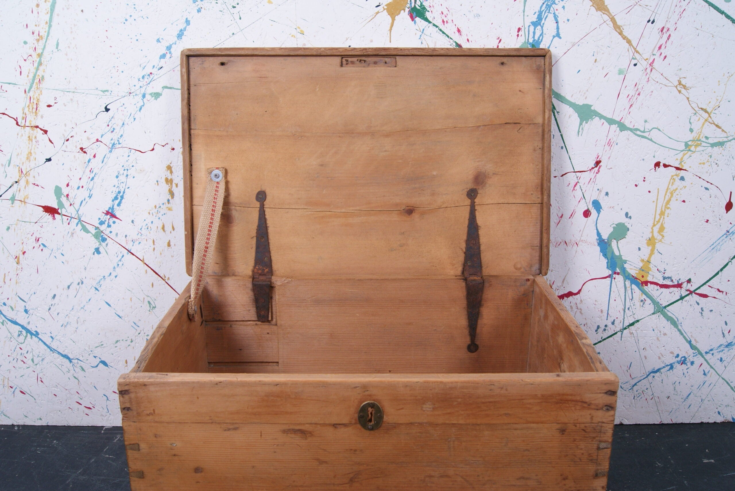 wooden-chest-23