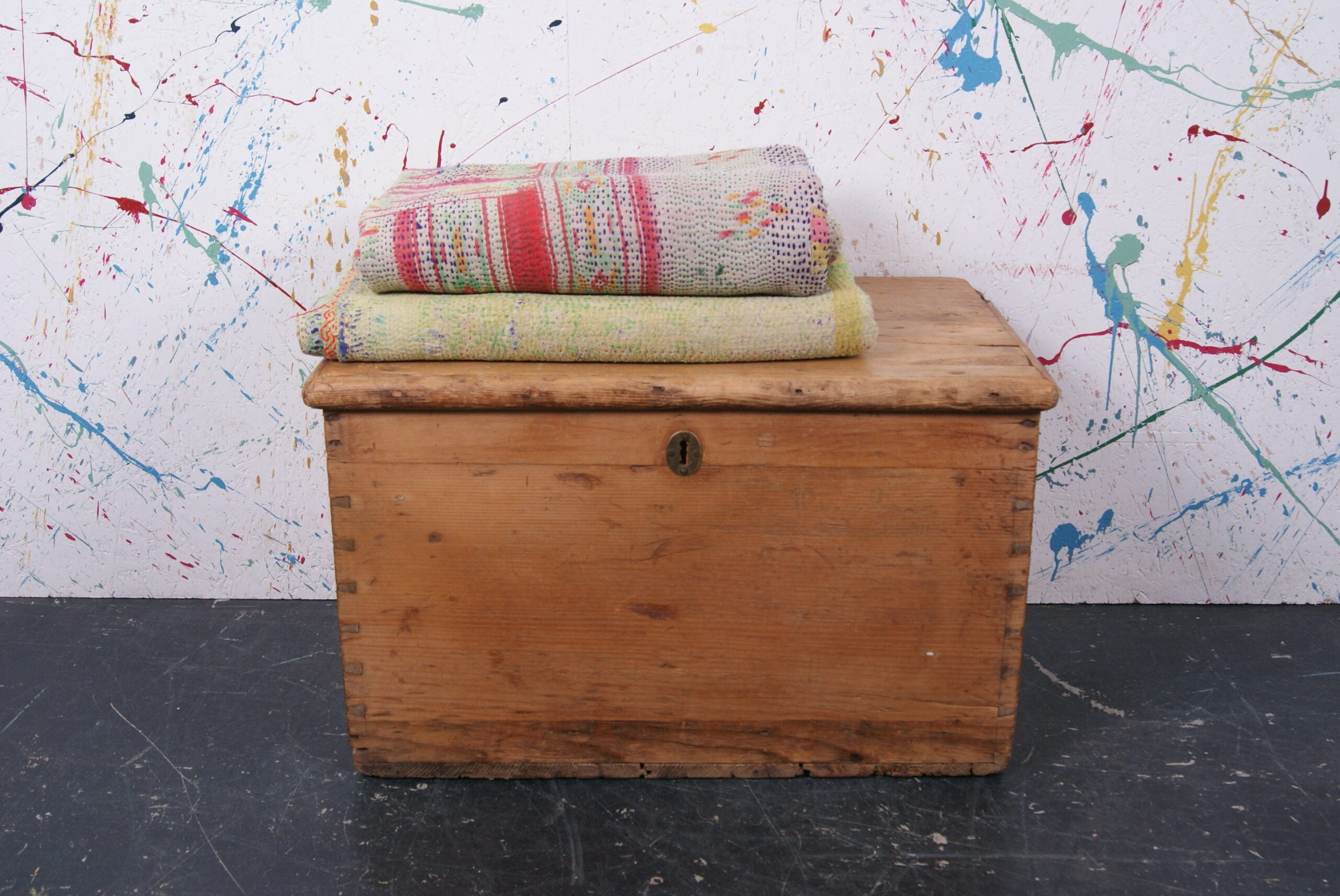 wooden-chest-24