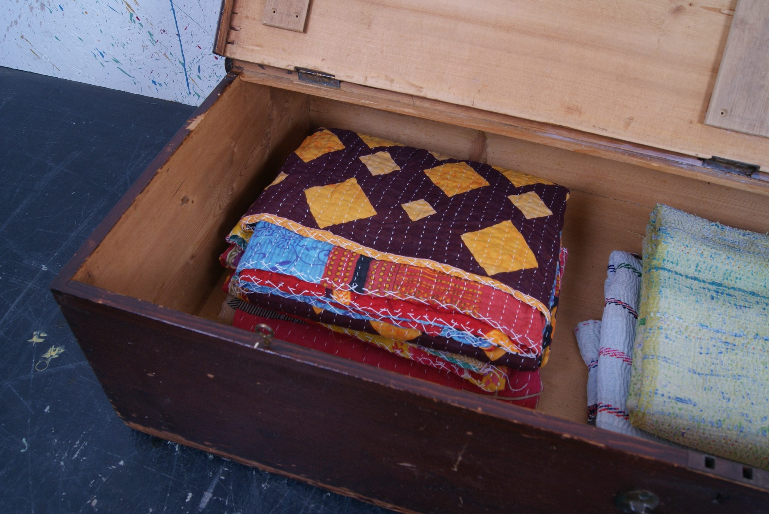 wooden-chest-9