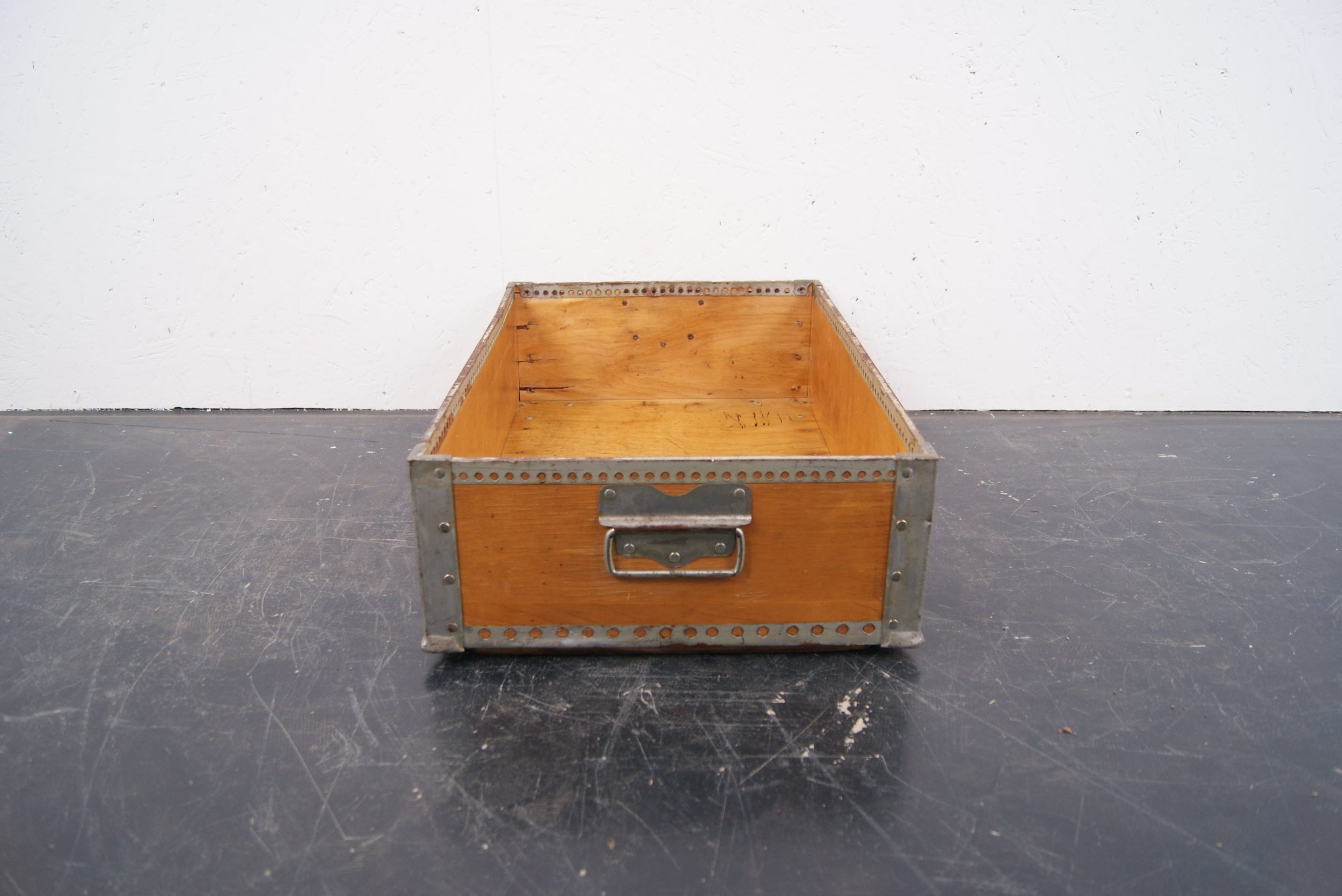 wooden-crates-2