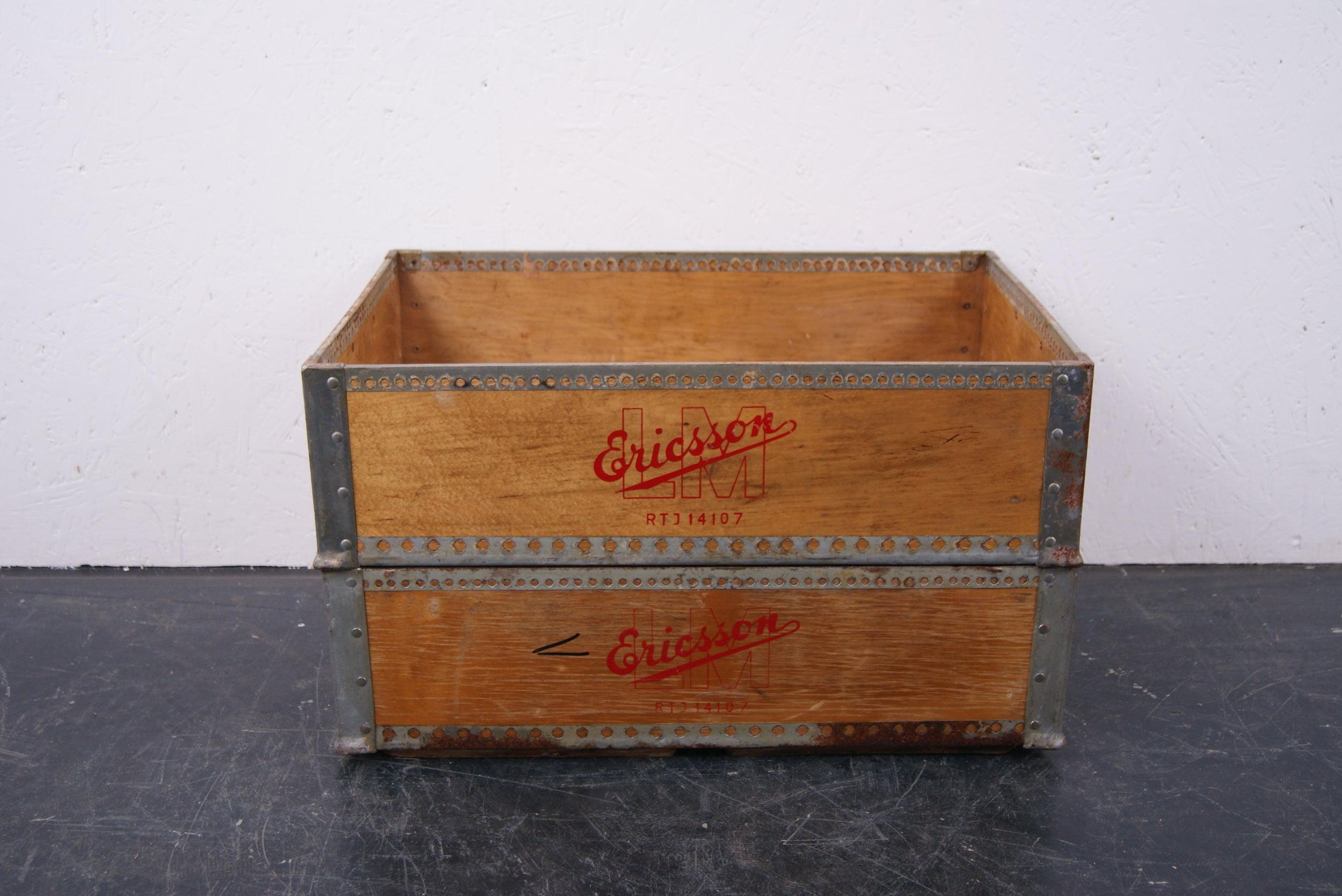 wooden-crates-5