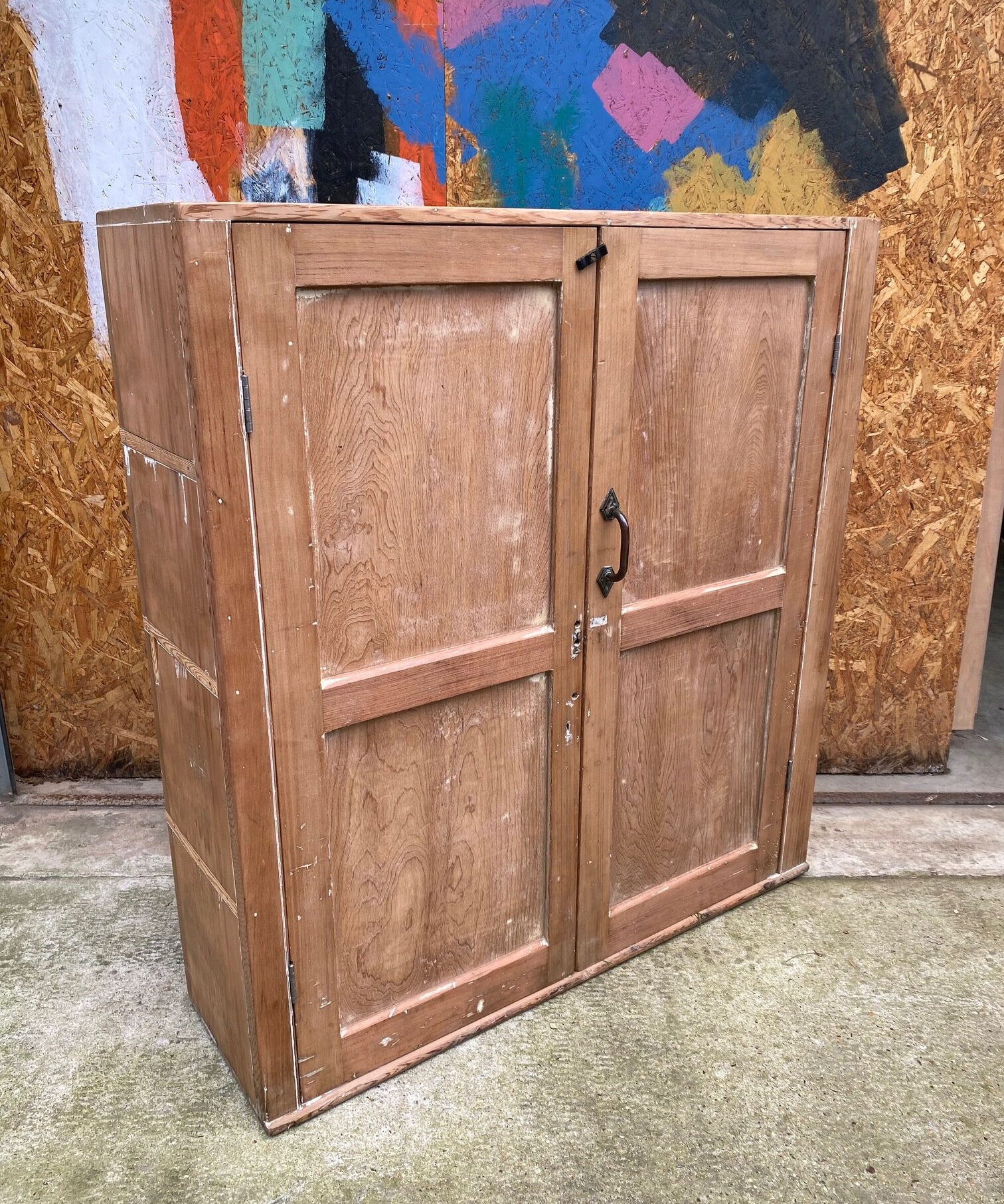 wooden-cupboard-205
