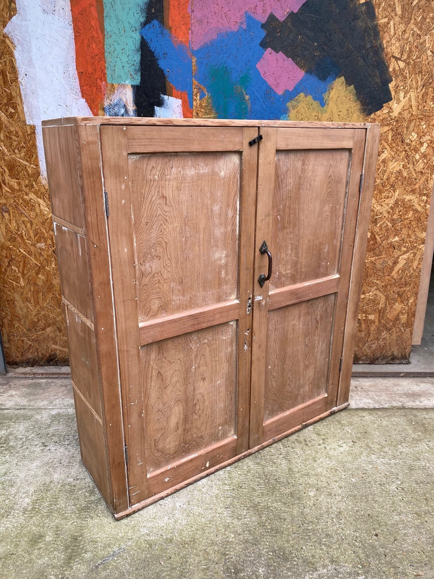 wooden-cupboard-205