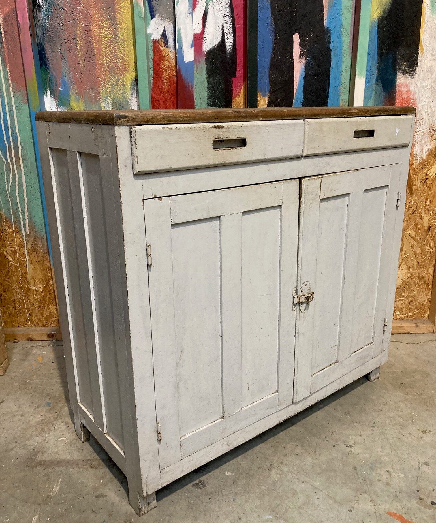 wooden-cupboard-6