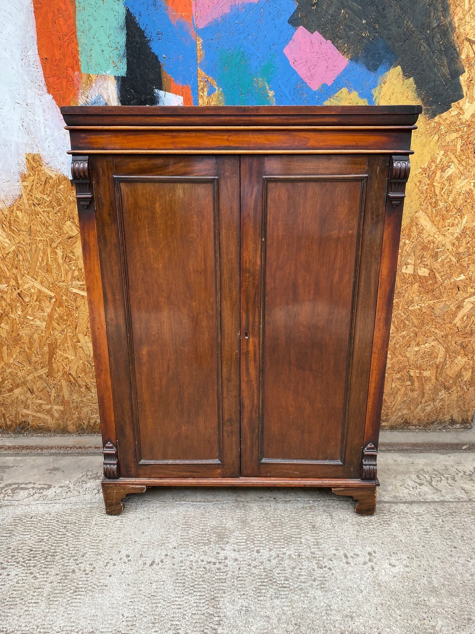 wooden-cupboard-70