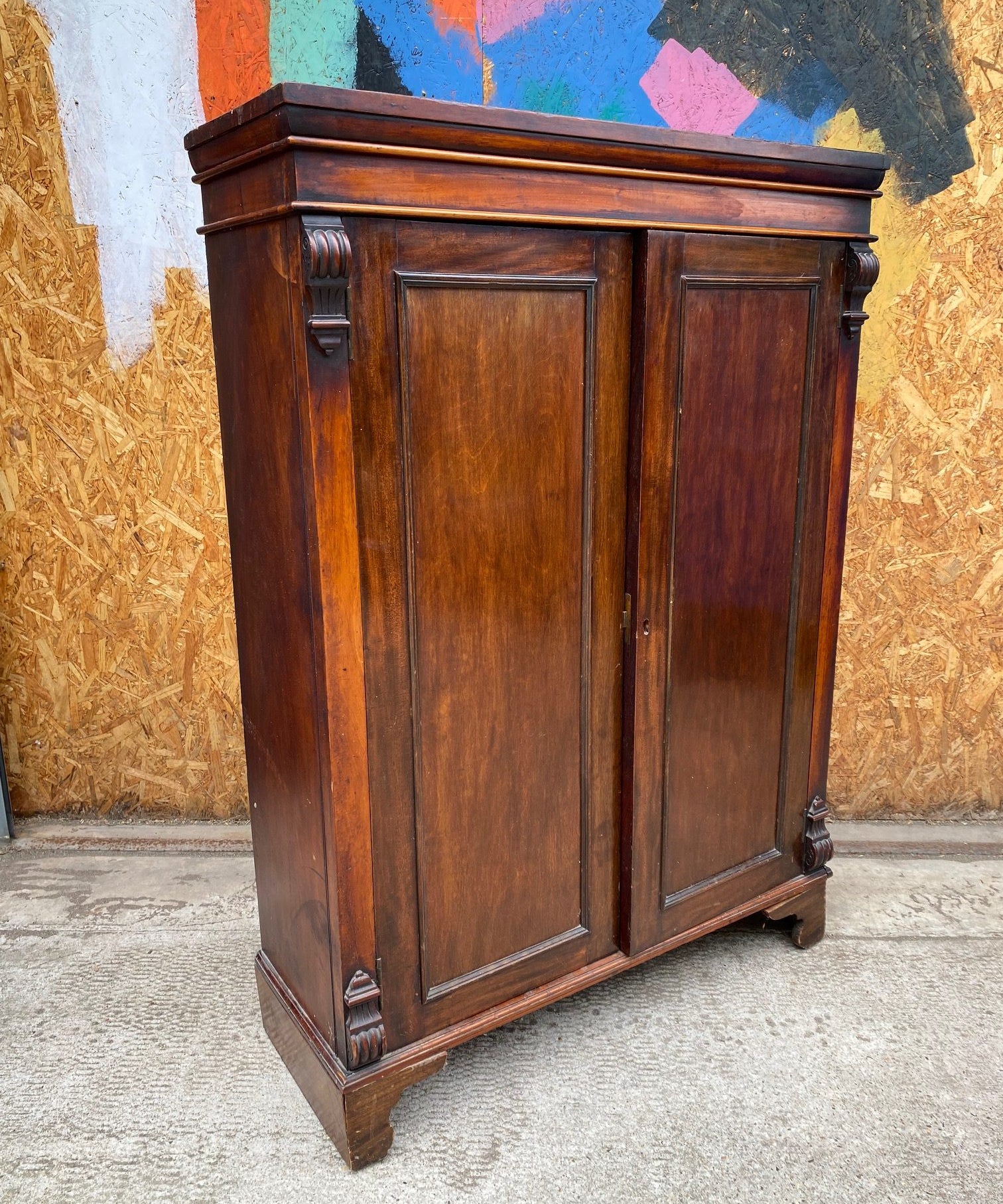 wooden-cupboard-75