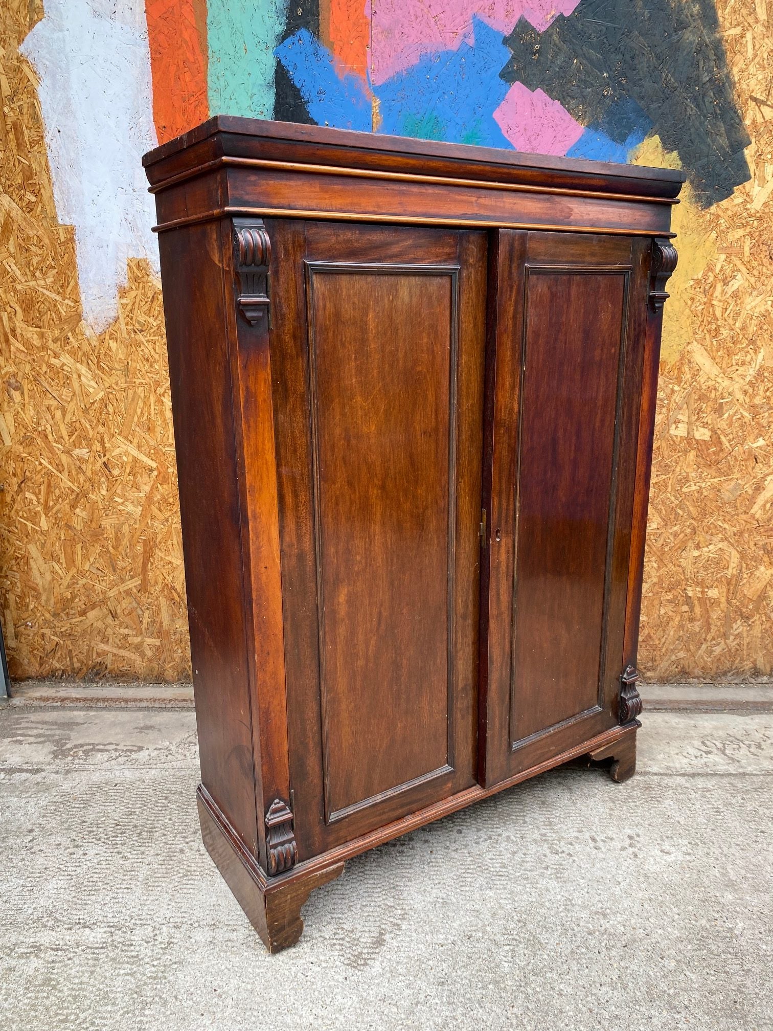wooden-cupboard-75