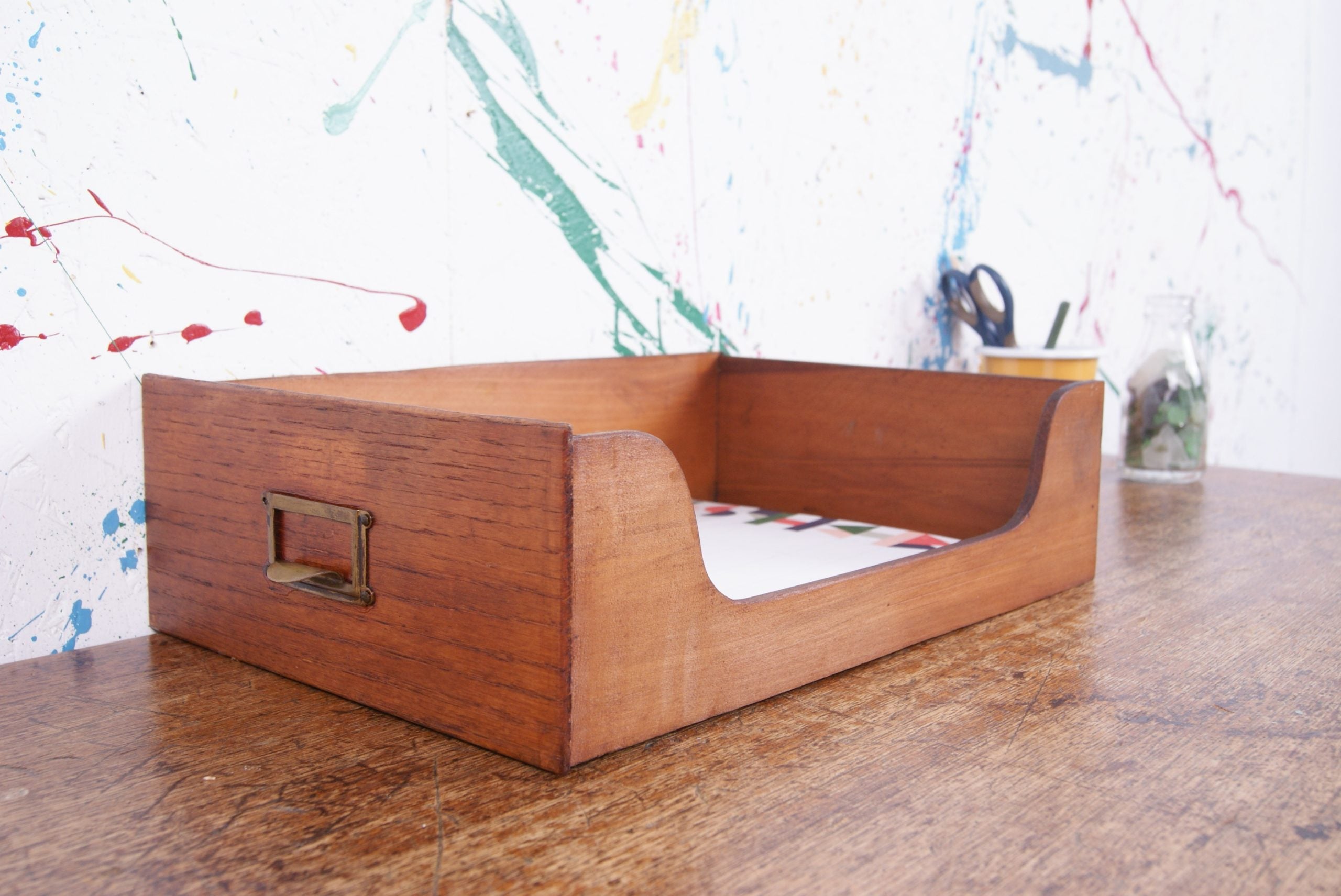wooden-desk-tidy-6