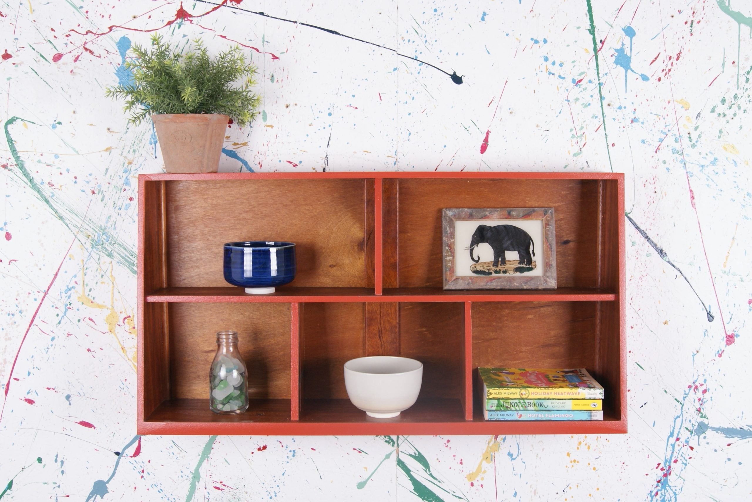 wooden-display-shelf-bamboozle-2