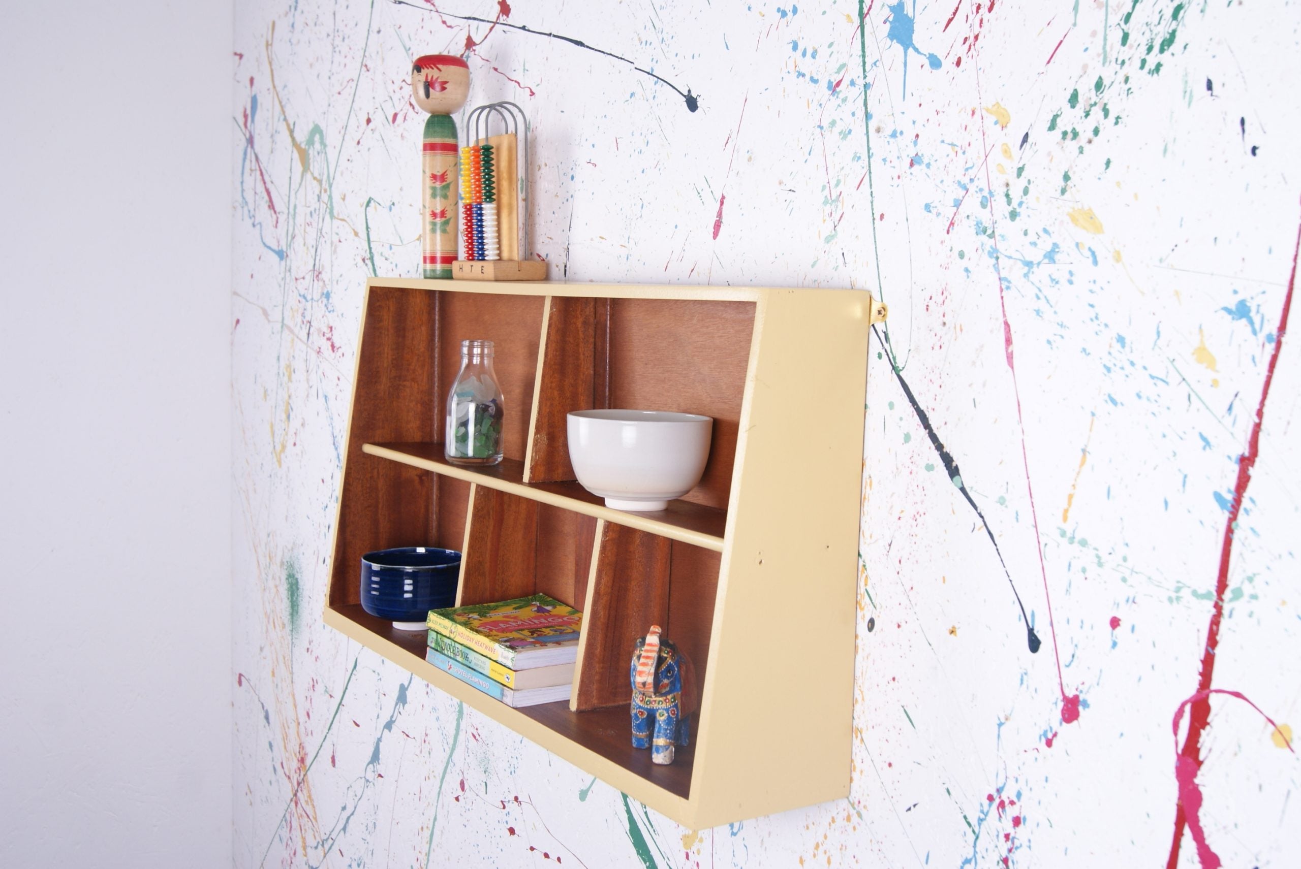 wooden-display-shelf-sudbury-yellow-5