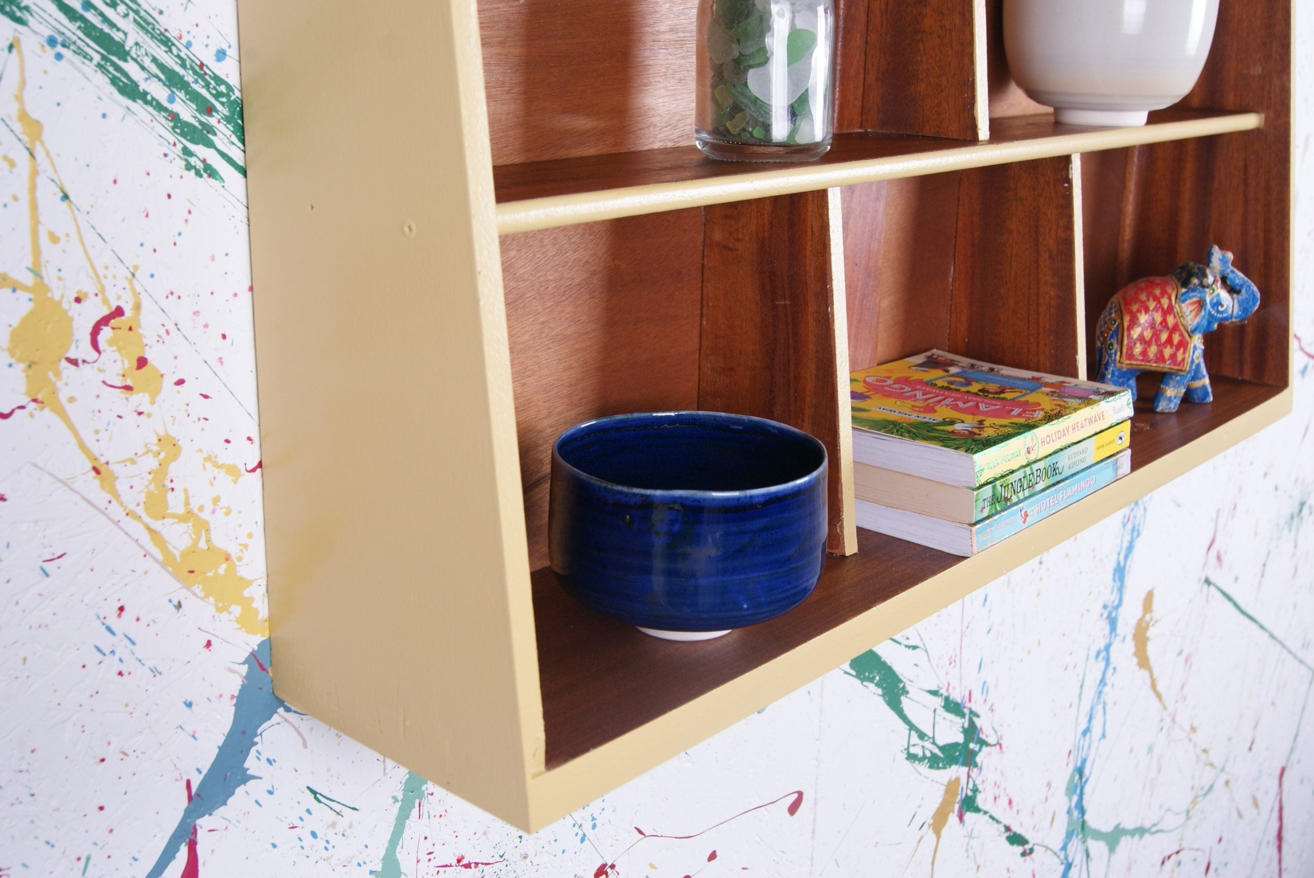 wooden-display-shelf-sudbury-yellow-6