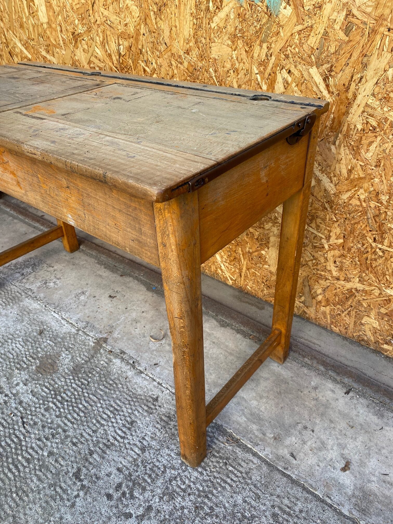 wooden-double-school-desk-3