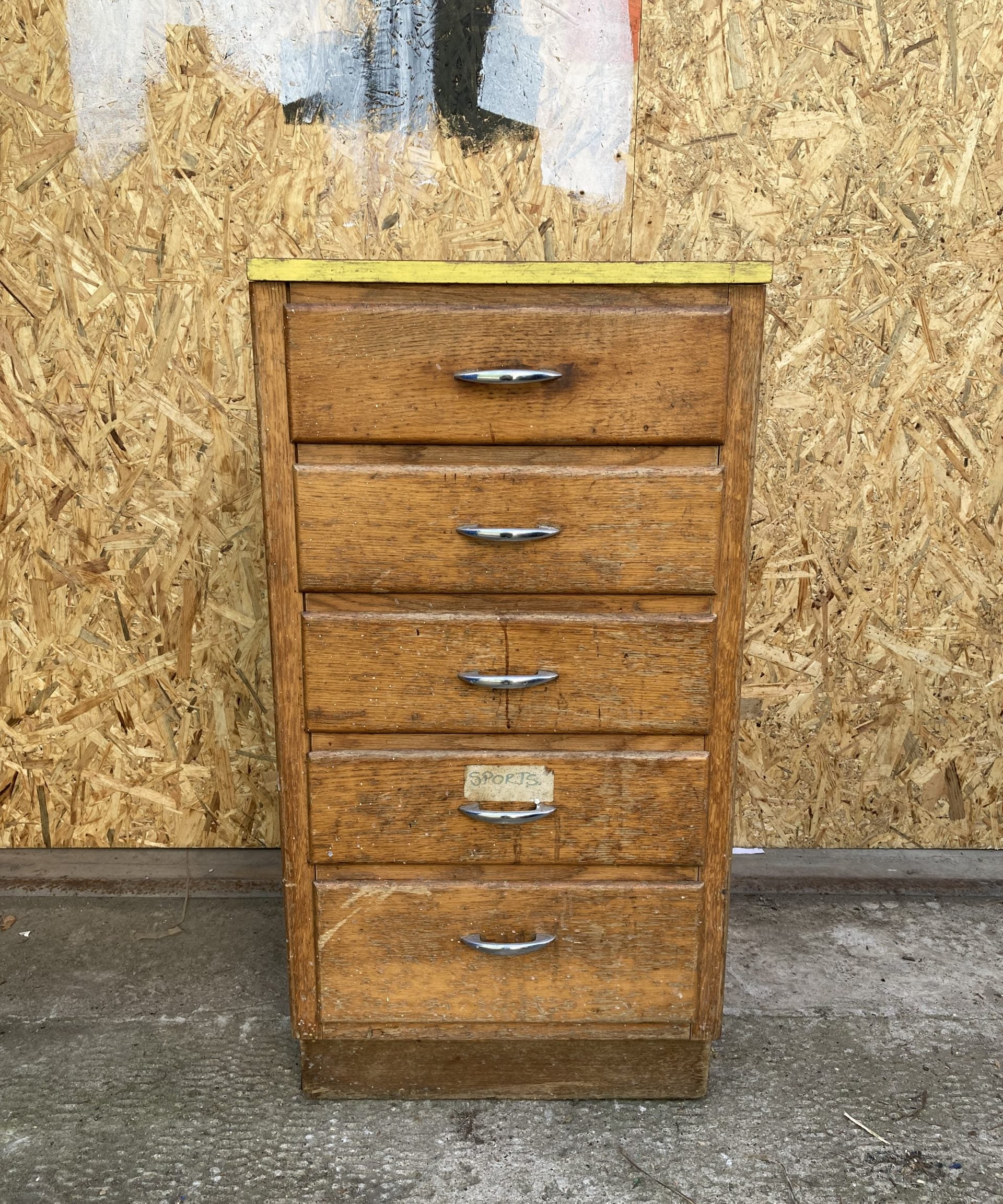 wooden-drawer-unit-with-red-formica-1