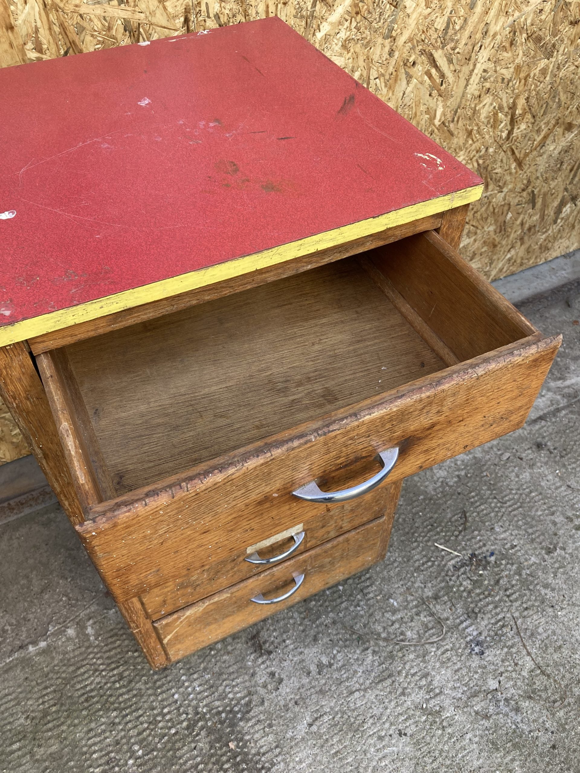 wooden-drawer-unit-with-red-formica-4
