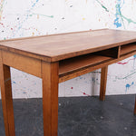 wooden-esavian-table-4
