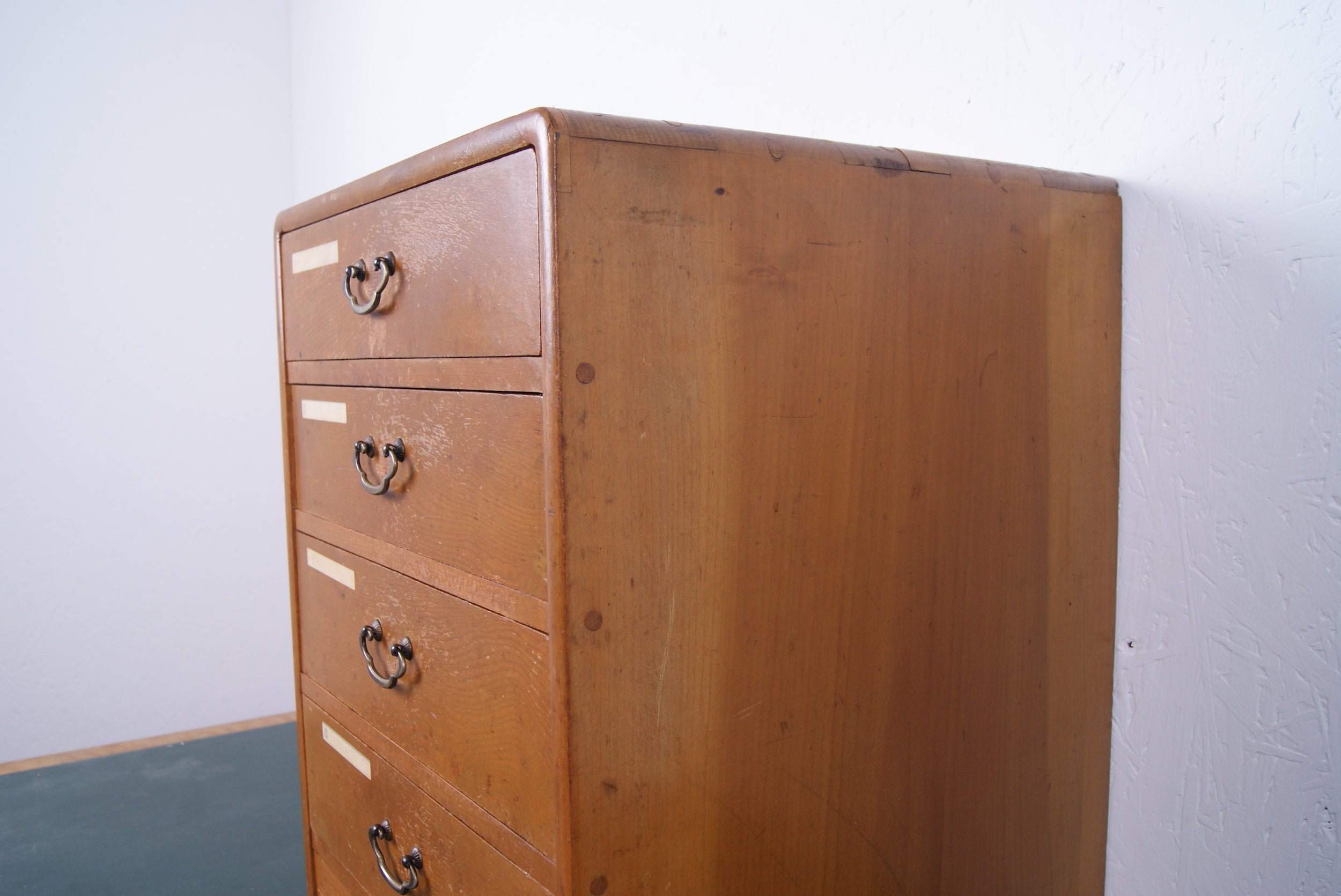 wooden-japanese-drawers-3