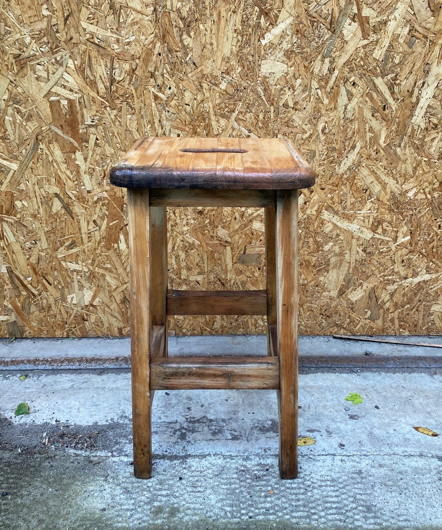 wooden-lab-bench-stools-3
