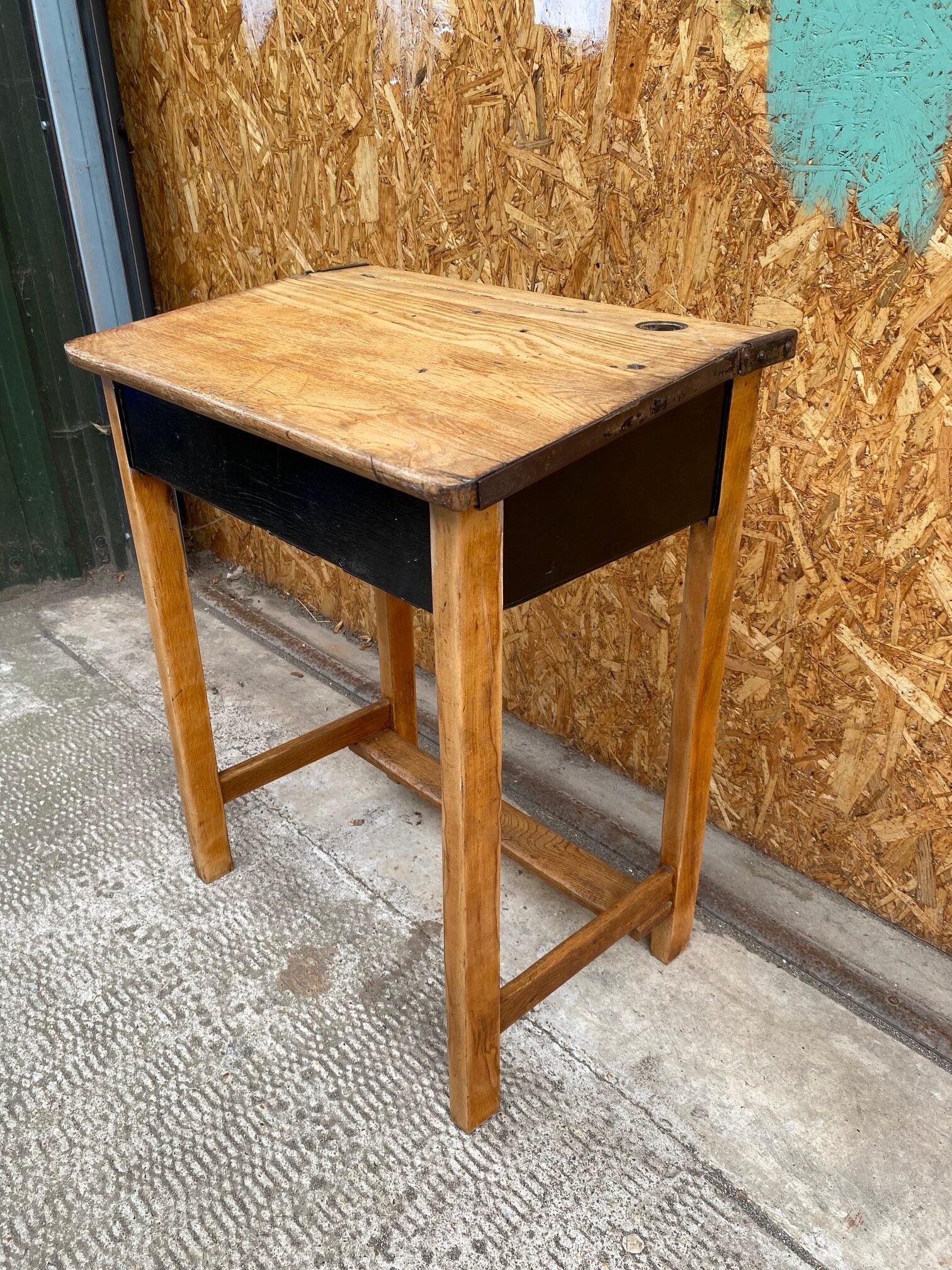 wooden-lift-up-lid-desk-5