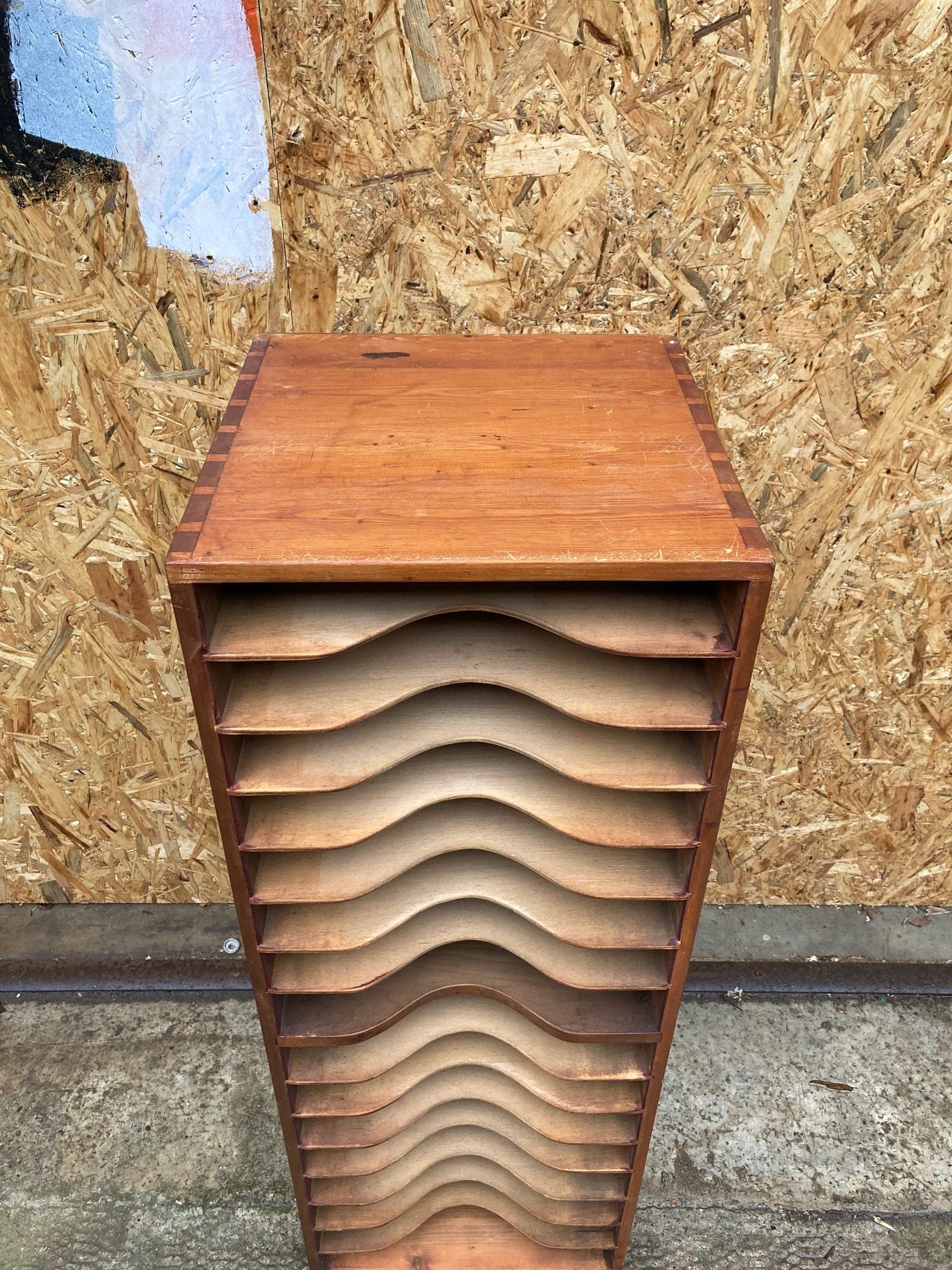 wooden-pigeon-hole-2